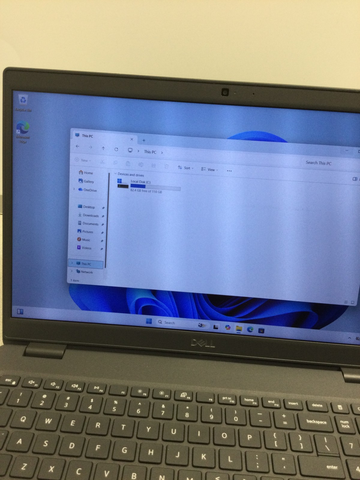 Dell Latitude 3510 15.6″intel core i5-10210U 1.60GHz 8GB RAM 128GB SSD W11P