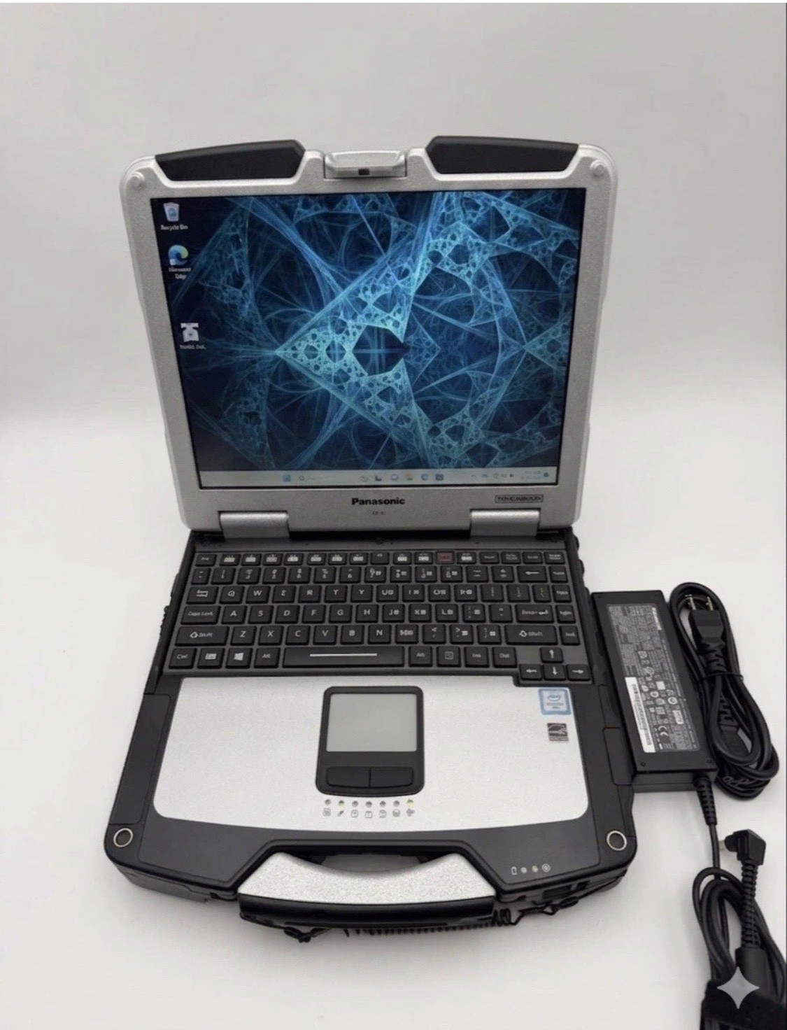 Panasonic Toughbook CF-31 MK6 i7-7600U Touch 16GB 256 SSD Win11pro 4G/DVD -Clean
