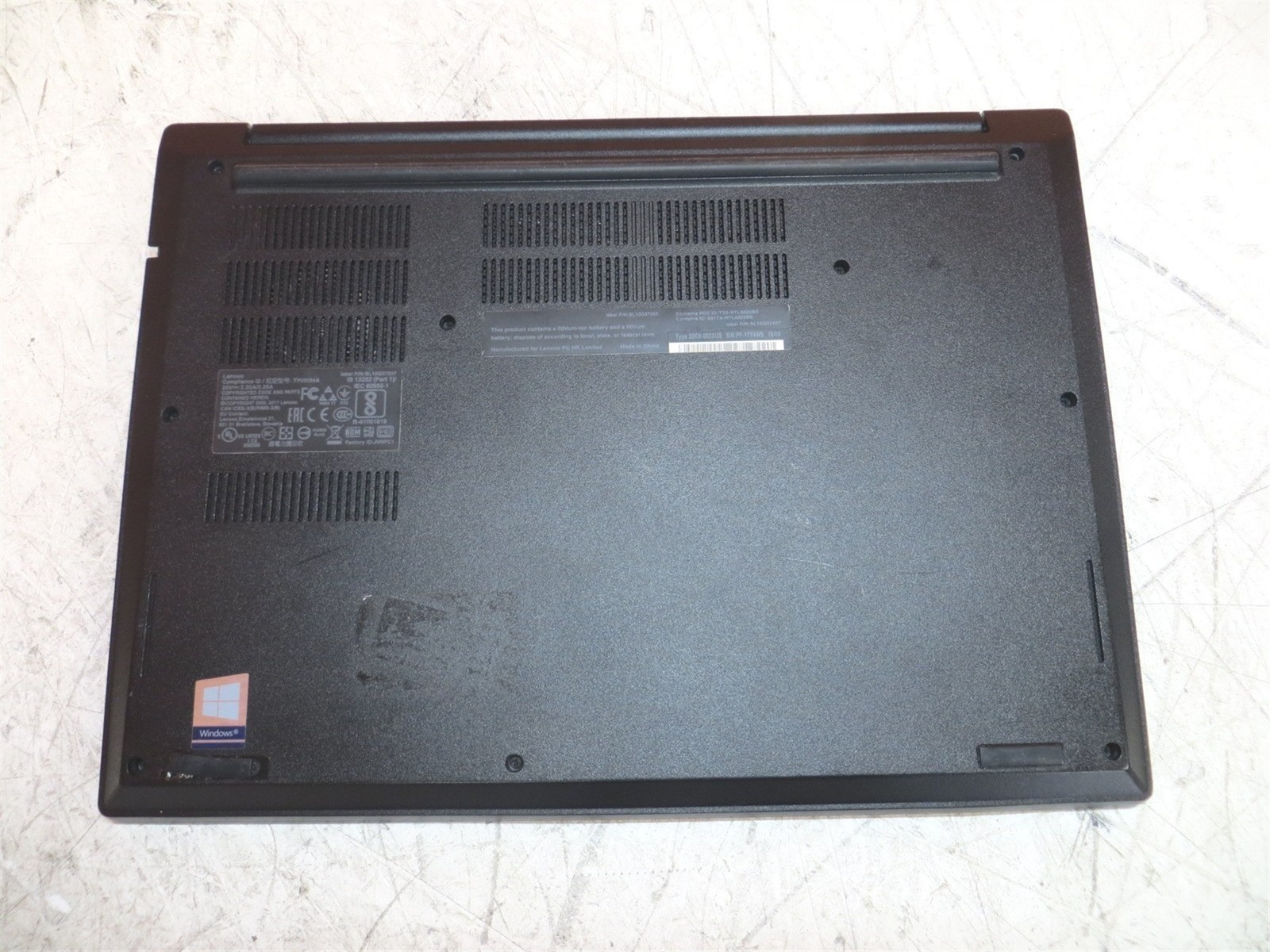 Light Spots Lenovo ThinkPad E480 Laptop Intel i5-8250U 1.6GHz 8GB 512GB SSD w/OS