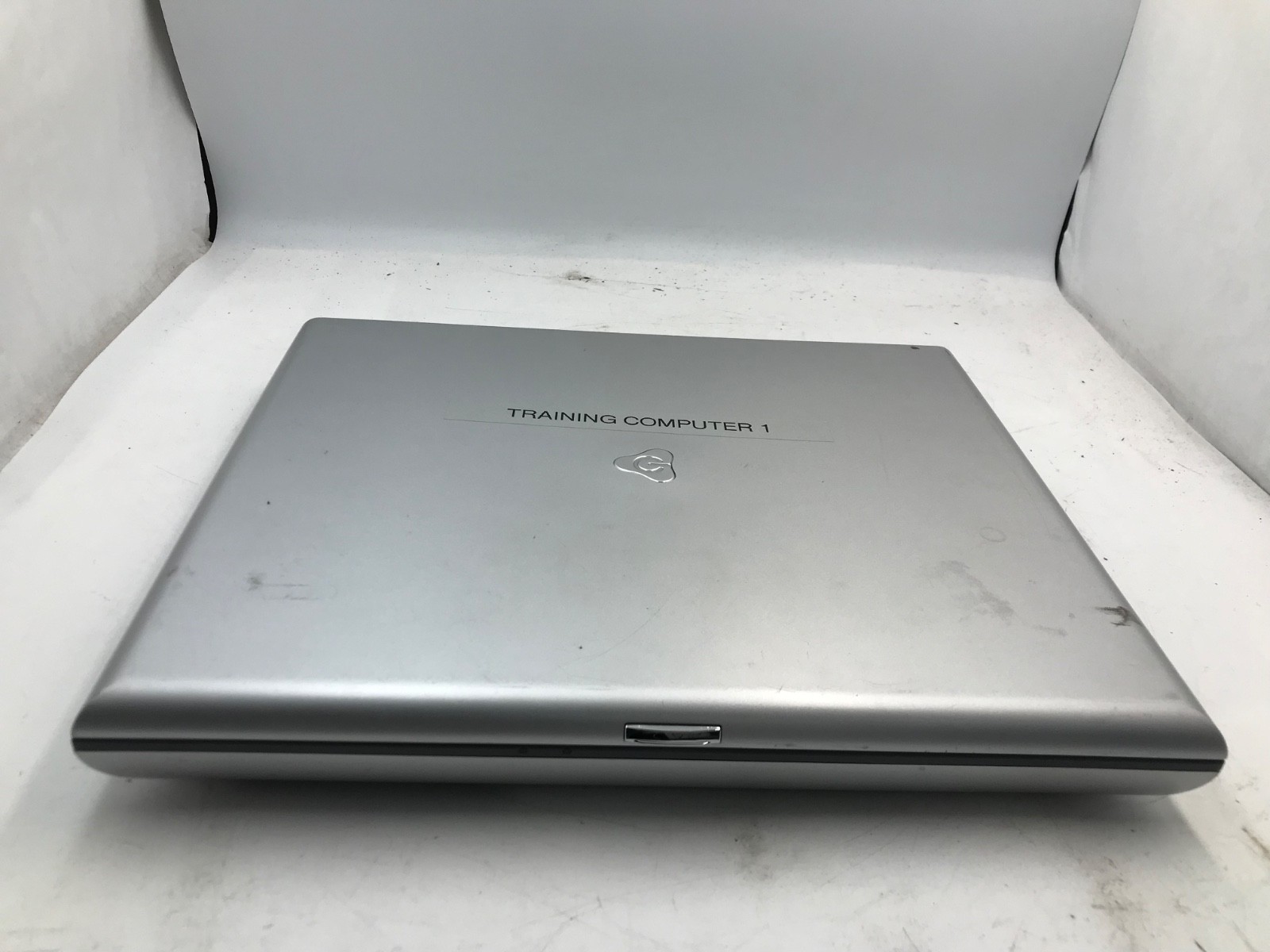 Gateway 400SD4 Intel Pentium 4 14″ 1024×768 Laptop 512Mb RAM No HDD -MZ