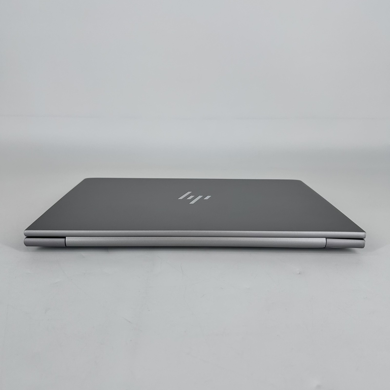 HP ZBook Firefly 14 G11 Silver FHD+ 1.7 GHz Ultra 7 165U 32GB 1TB SSD Very Good