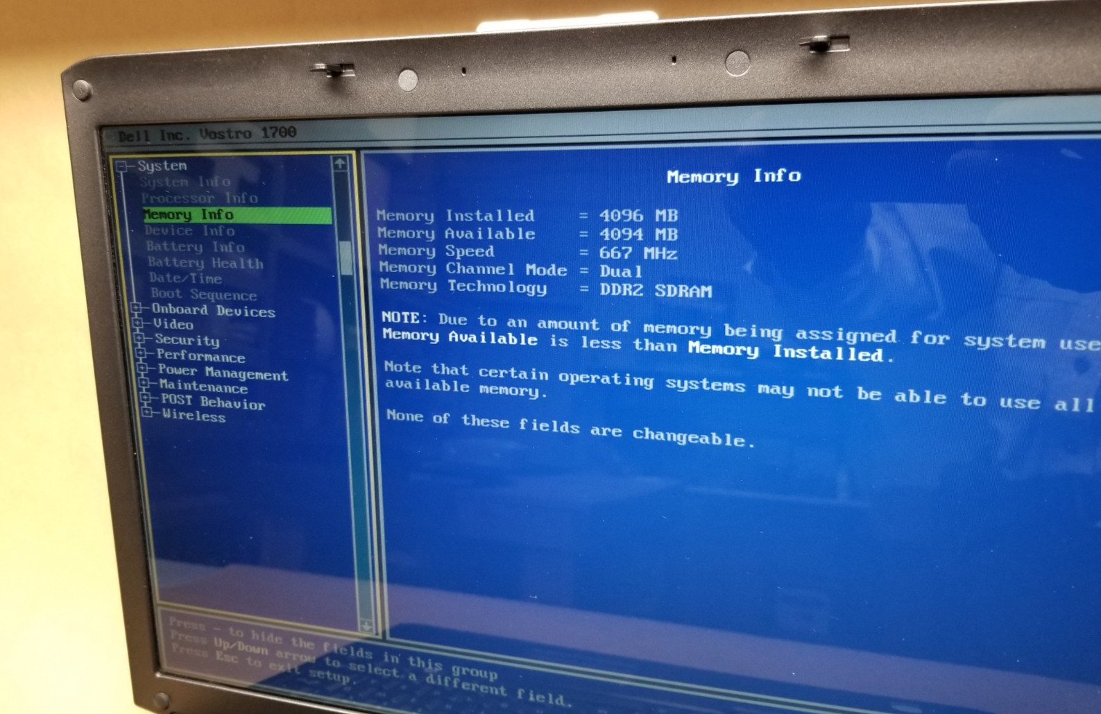 Dell Vostro 1700 17.1 in LAPTOP CORE 2 DUO, 4GB RAM, 500GB HDD, NO OS
