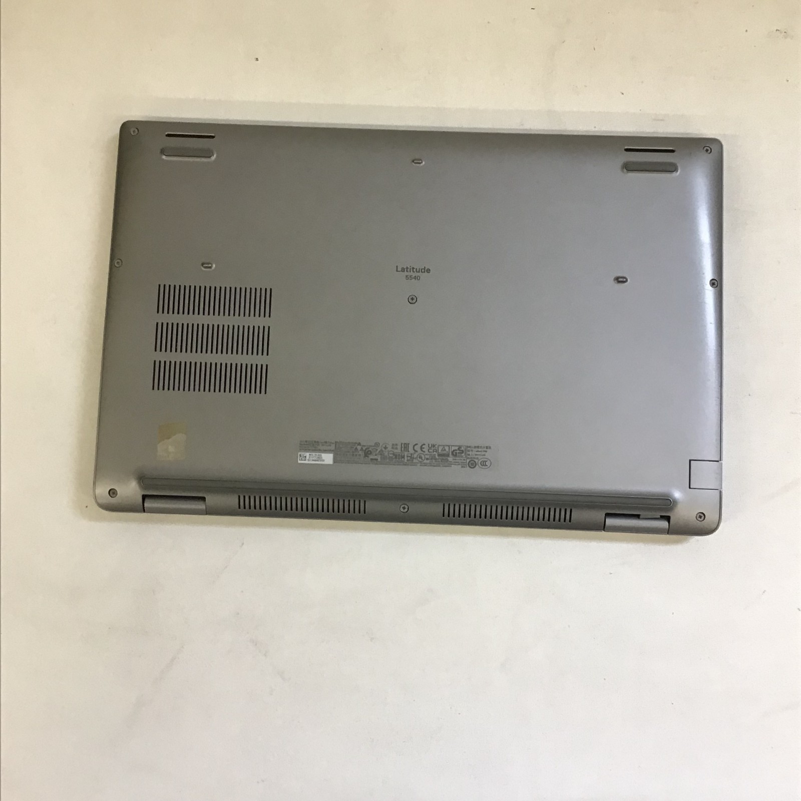 Dell Latitude 5540 i5-1335U | 512GB NVME | 8GB RAM | No OS