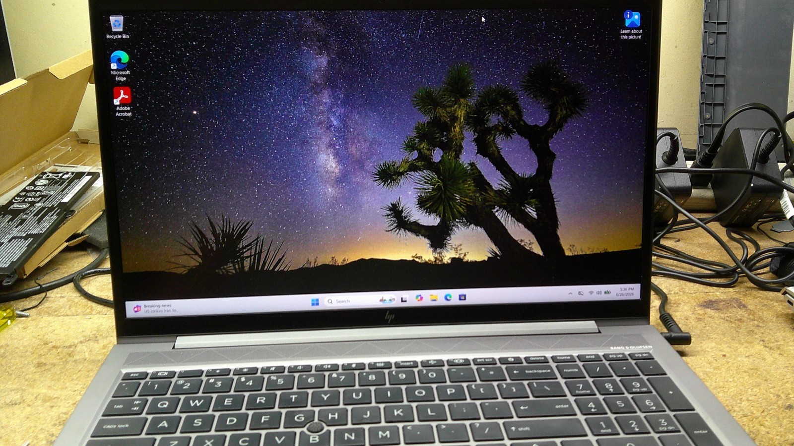 HP ZBOOK FIREFLY 15 G8 11 GEN 16 GIG RAM 512 SSHD WIN 11 NVIDAI t500 15.6 s