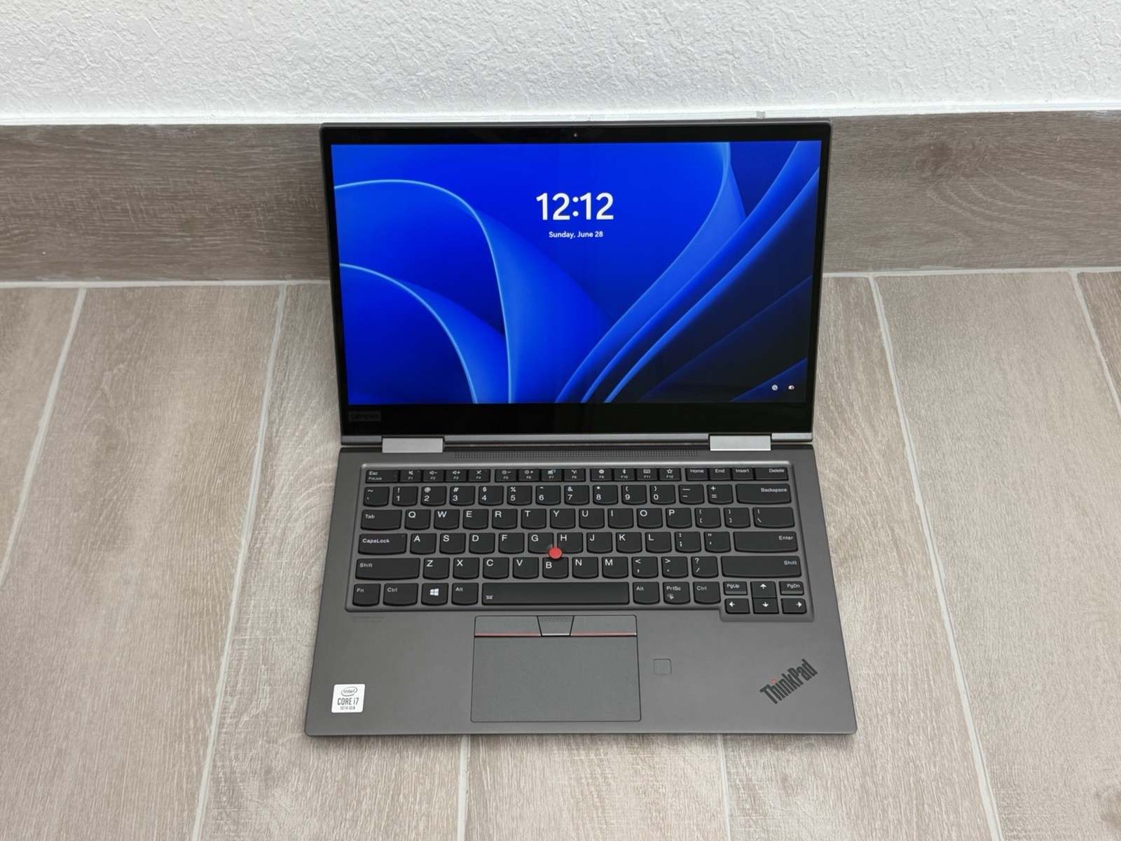 Lenovo ThinkPad X1 4th Gen 14″ Touch Laptop Core i7-10510U 16GB RAM 256GB SSD