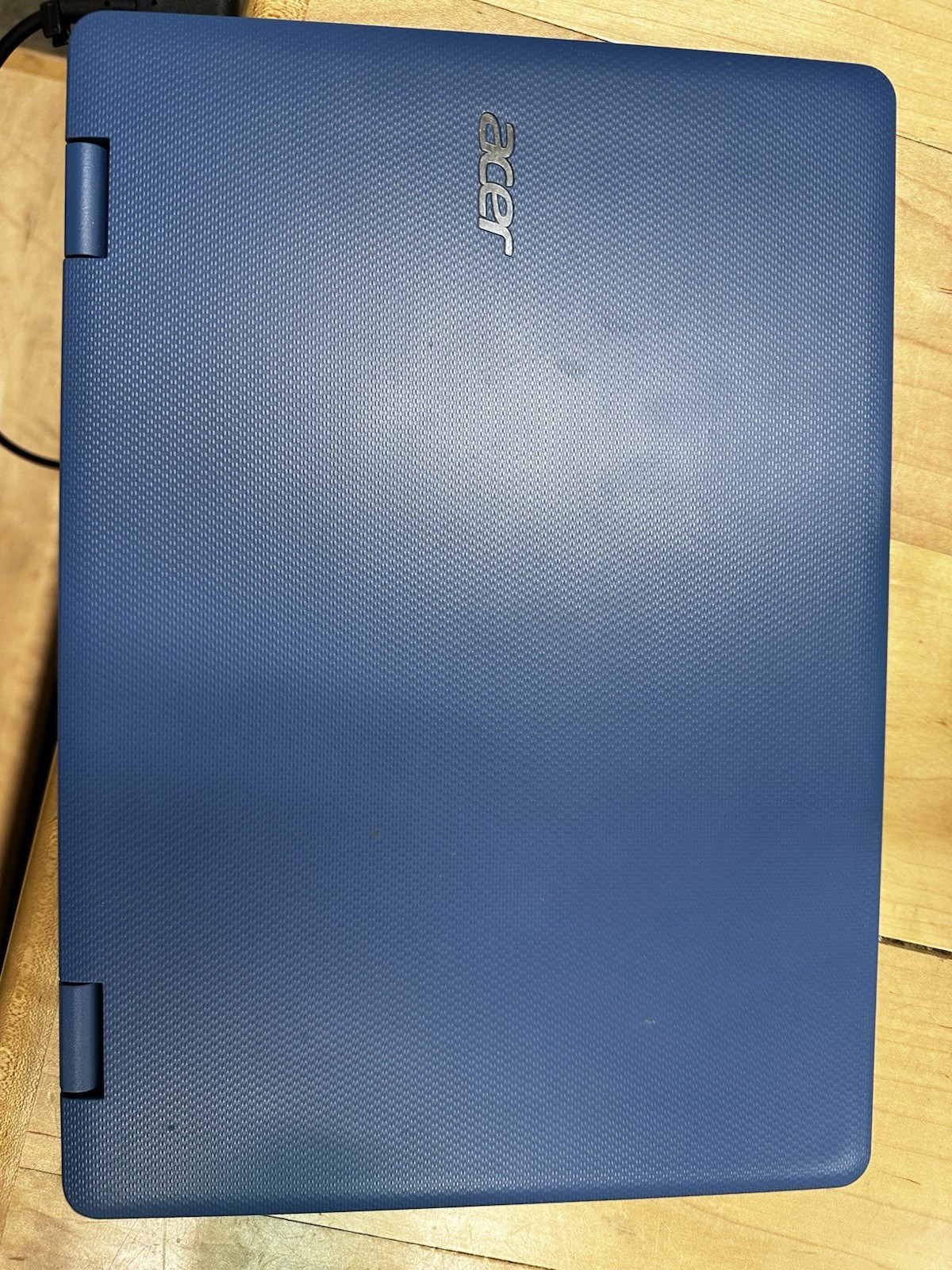 Acer Aspire R3-131T 32GB HDD 4GB RAM Celeron N3060 Win 10Home BAD BATTERY