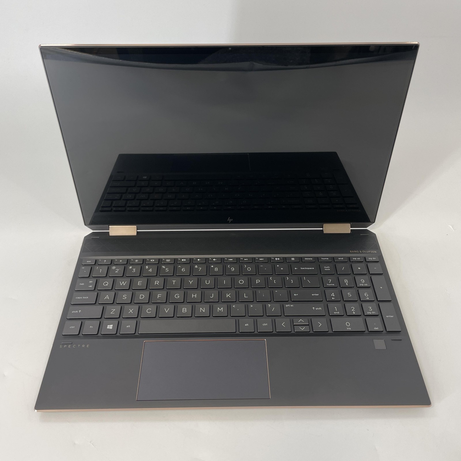 HP Spectre 15 x360 4K TOUCH i7-10510U 1.80GHz 16GB 512GB SSD NVIDIA MX330 Good