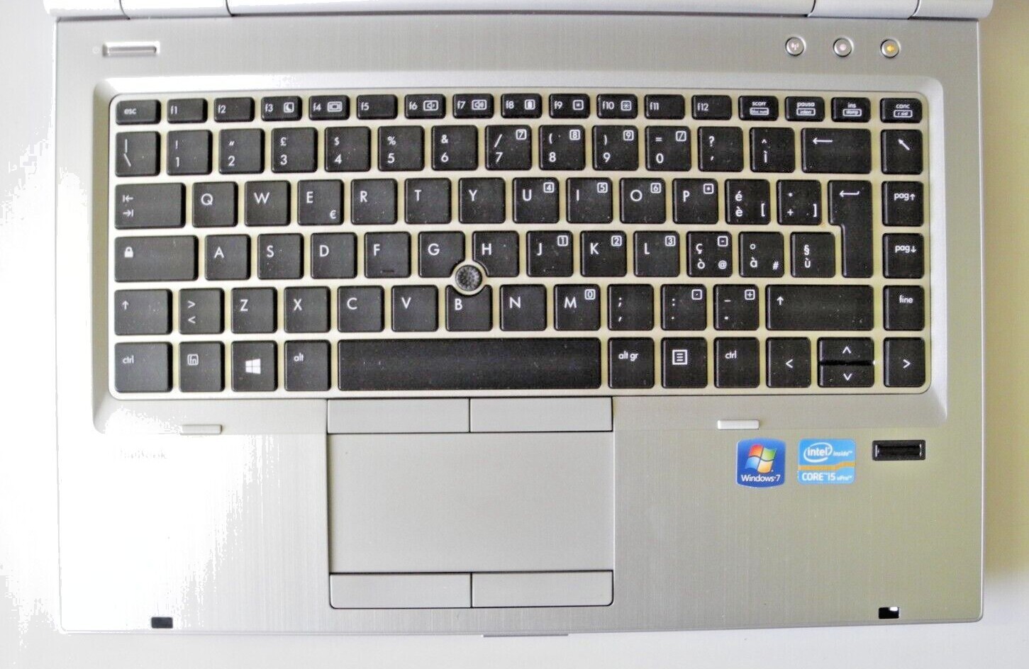 Hp Elitebook 8470p Notebook PC i5 3320 4gb DDR3 120gb SSD DP FW DVD Windows 10