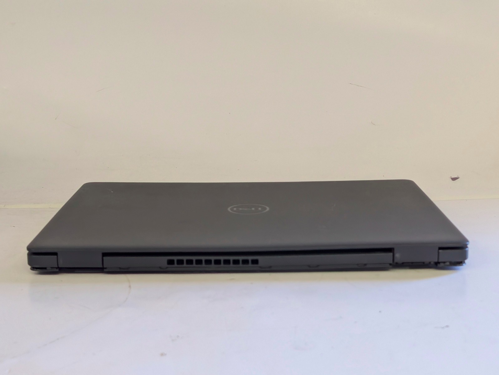 Dell Inspiron 15 3000 15.6”; NO SSD Intel i5-1135G7 2.4GHz NO RAM; bad battery*