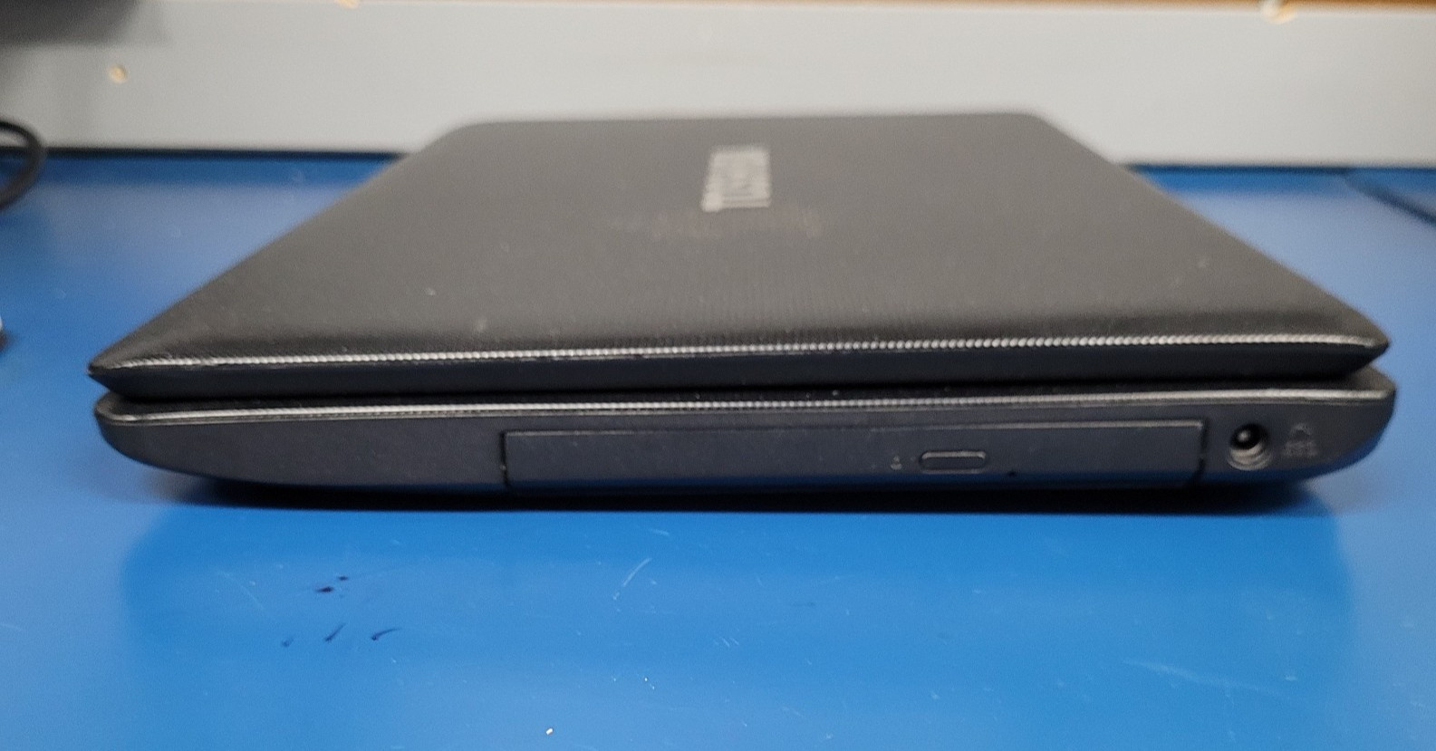 Toshiba Satellite C655D-S5236 15.6″ AMD C-50 @1.00 GHz 3 GB RAM NO HDD