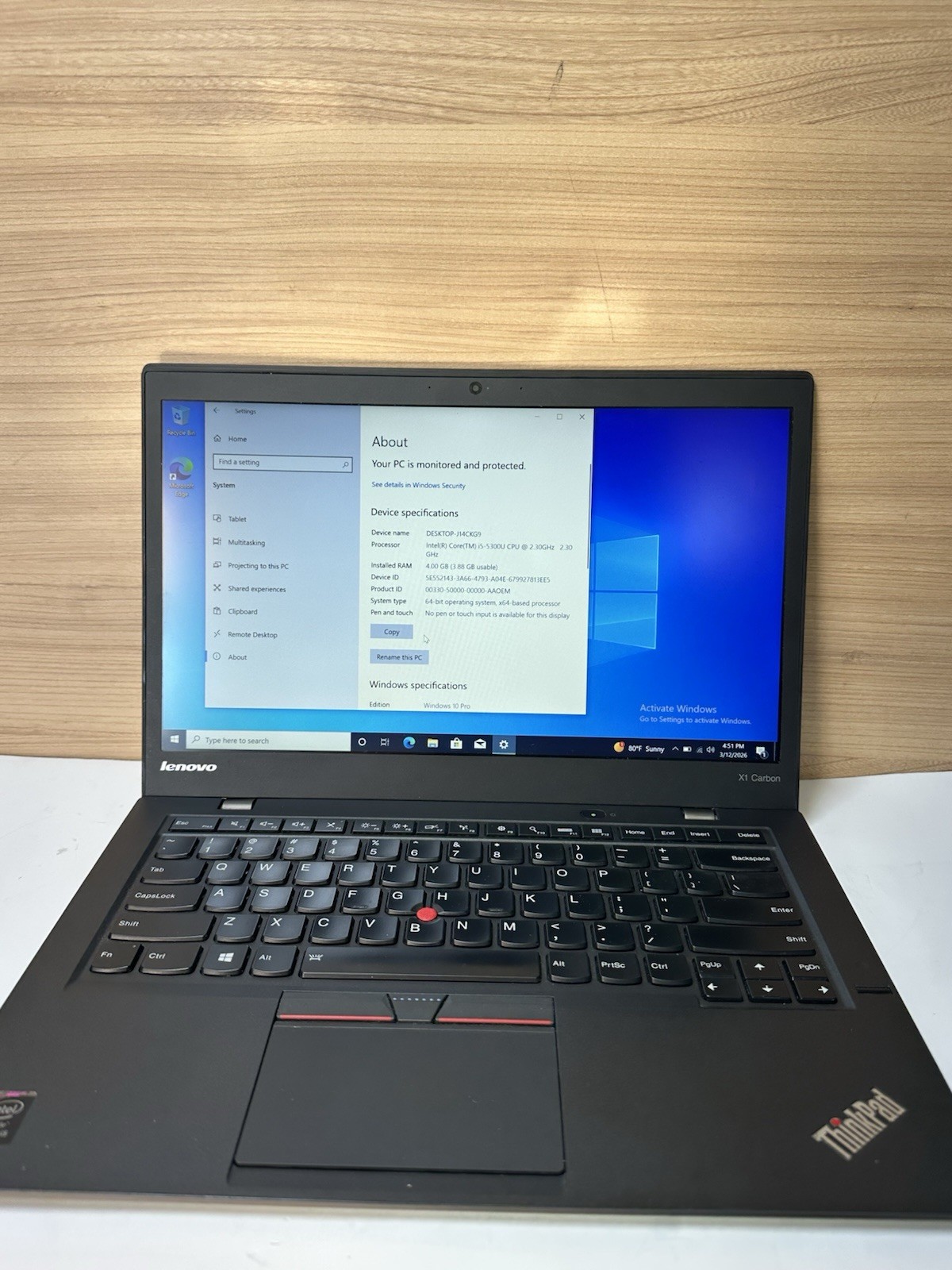 Lenovo ThinkPad X1 Carbon Gen 3 Intel i5-5300U 2.3GHz 4GB Ram 256GB SSD (no OS)