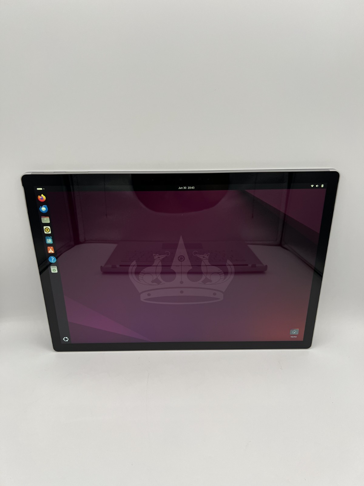 Microsoft Surface Book 3 15″ i7-1065G7 16GB 256GB SSD Ubuntu LTS 24.04