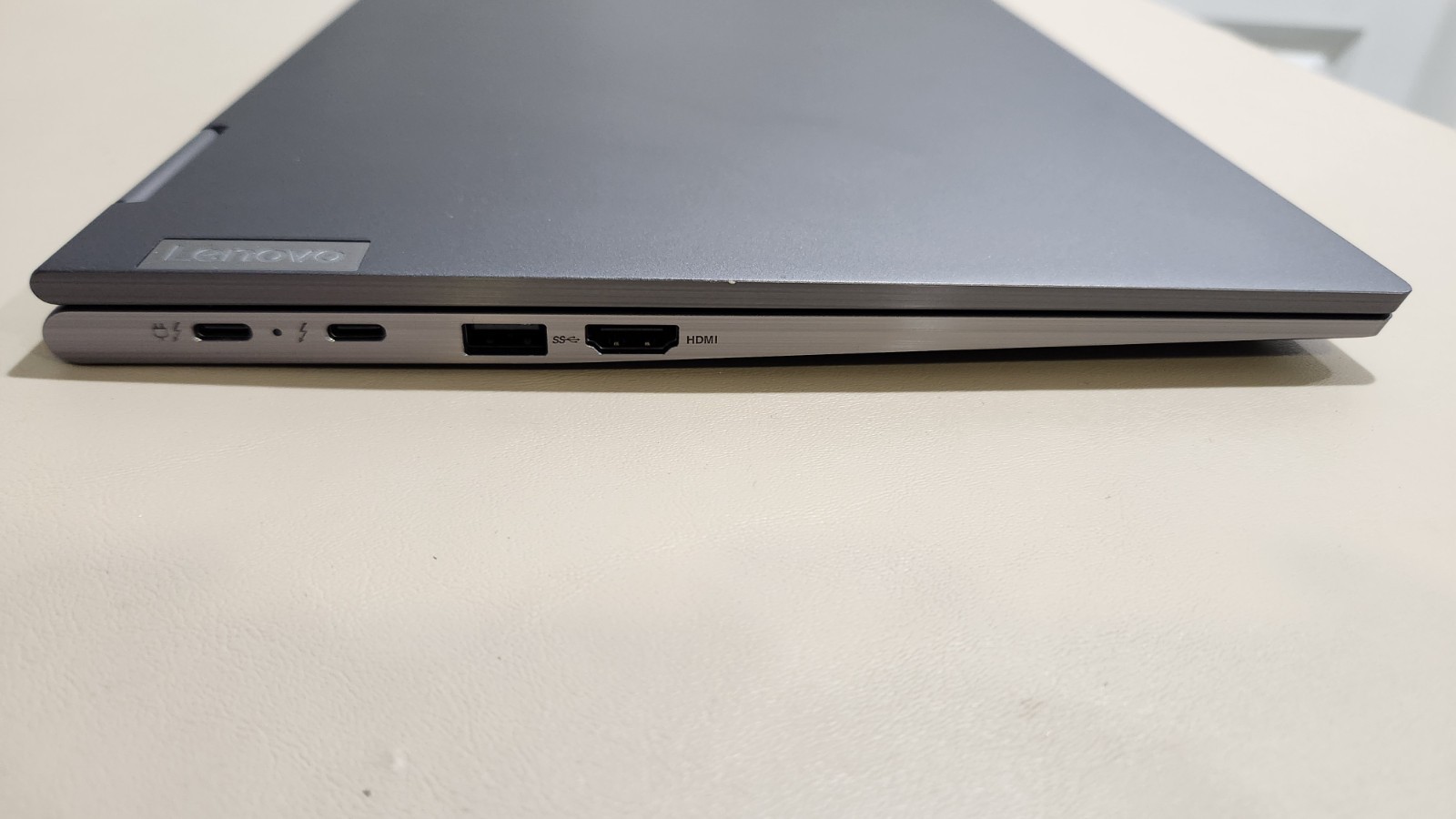 Lenovo ThinkPad X1 Yoga Gen 6 14″ Touch 16GB RAM 512GB SSD Win 11 Pro,