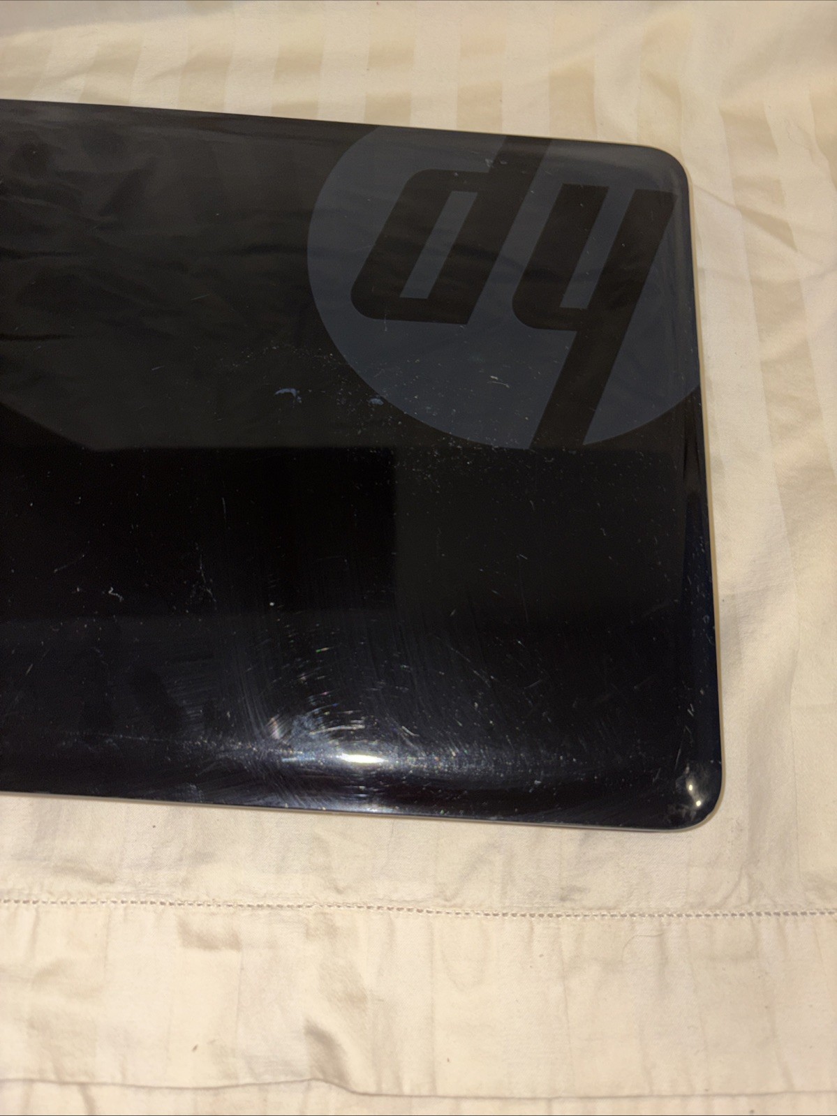 HP Envy 2000-2c29wm 15.6″ Notebook – AMD E2-1800 1.70 GHz, 4 GB, 500 GB, Win 10