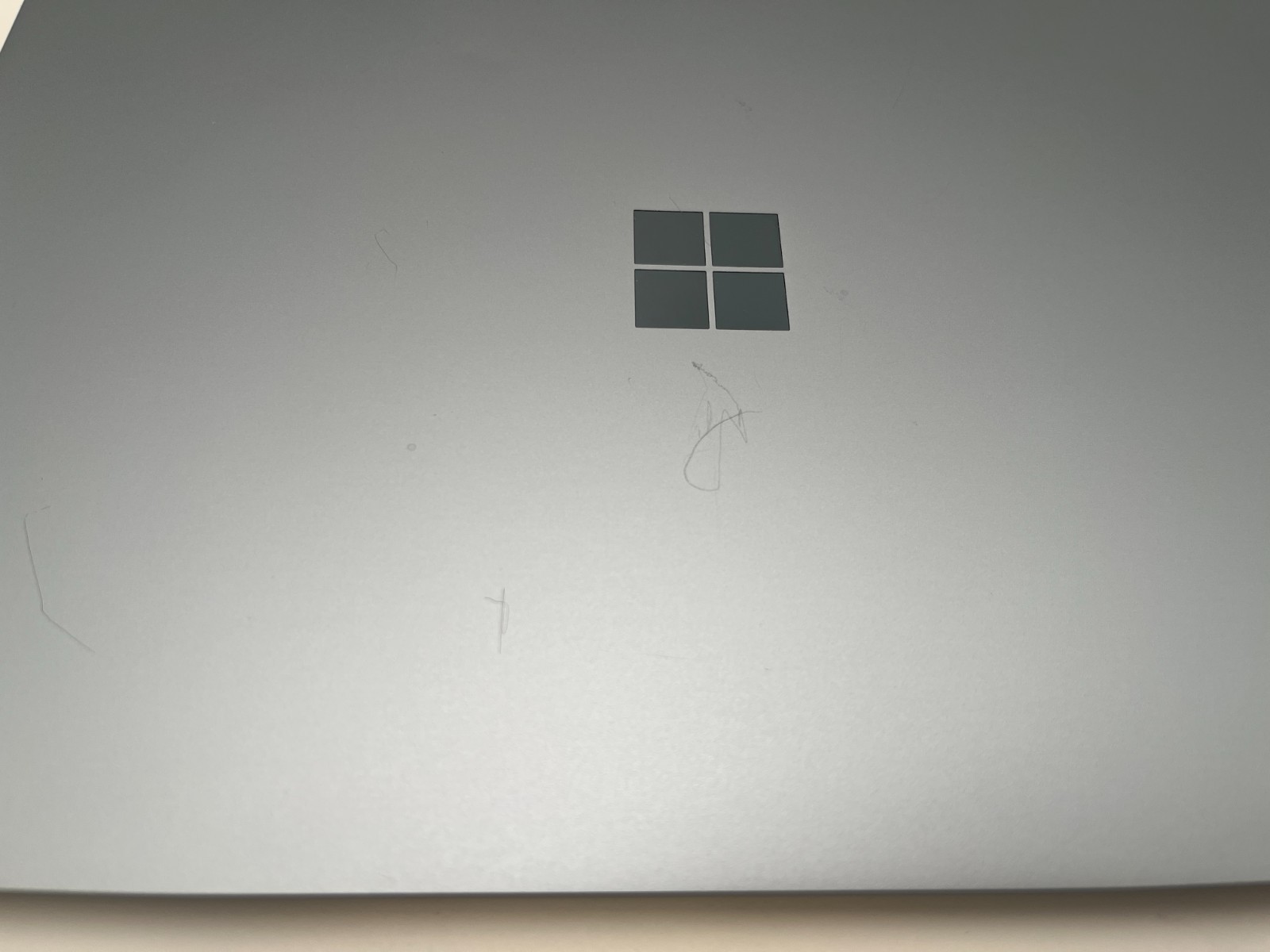 MICROSOFT SURFACE LAPTOPGO 2 (2013) i5-1135G7 8GB DDR5 RAM 128GB NVME WIN 11 PRO