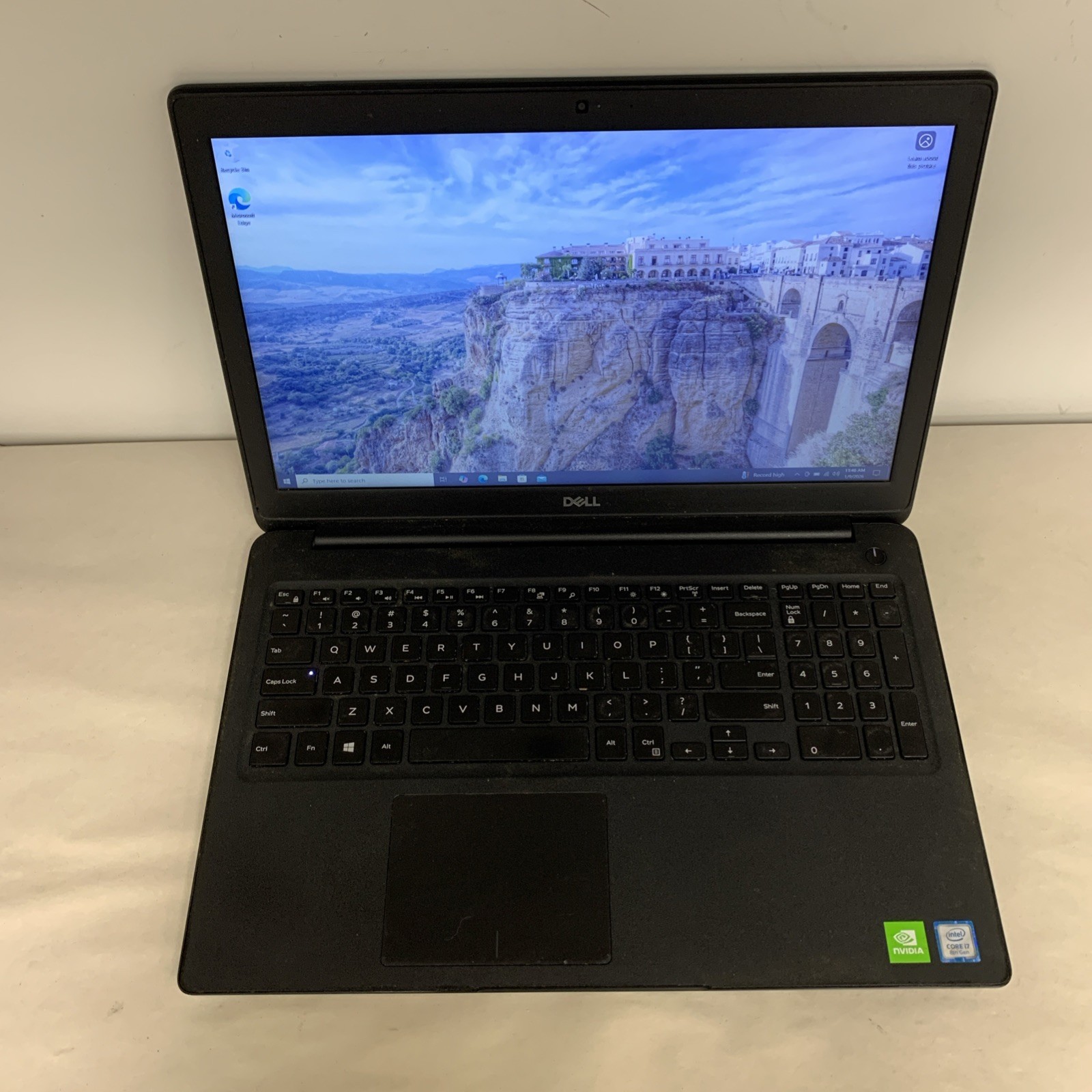 Dell Latitude 3500 i7-8565U 8GB RAM 256GB SSD Win10 Pro | READ DESCRIPTION