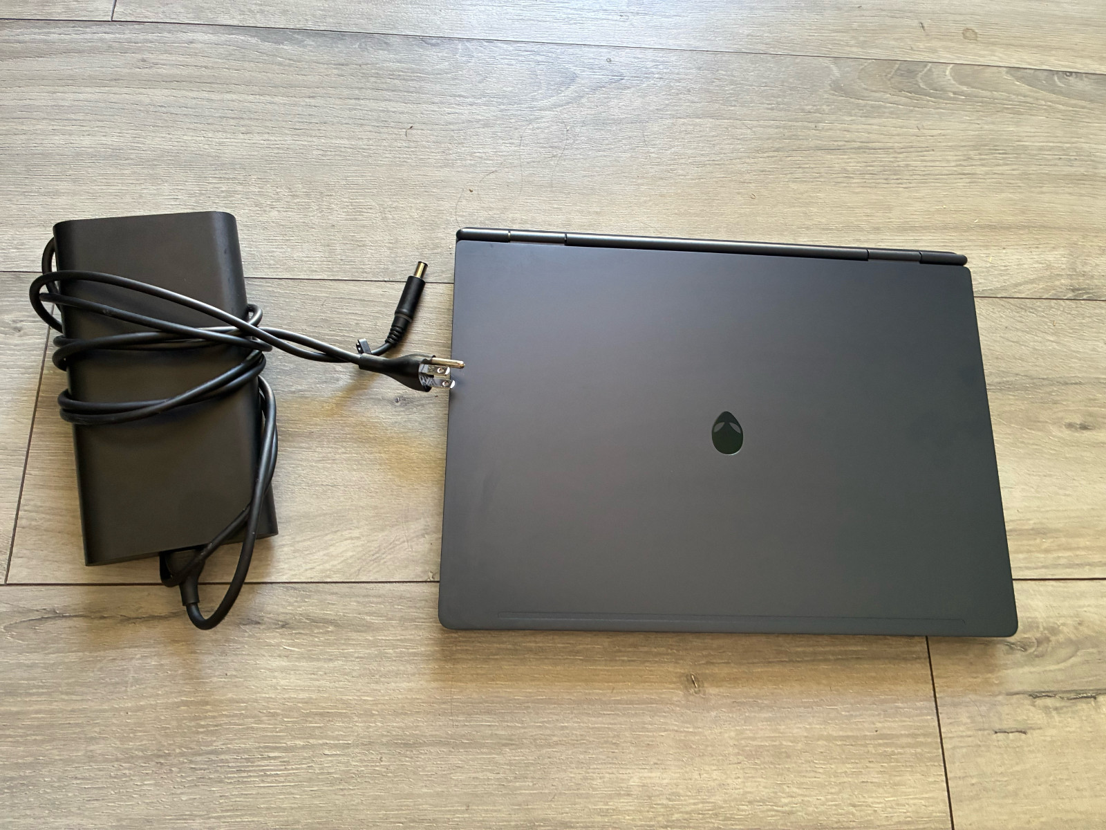 Alienware 16X Aurora Gaming Laptop 64GB RAM UPGRADE Ultra 9 275HX RTX 5070 1TB