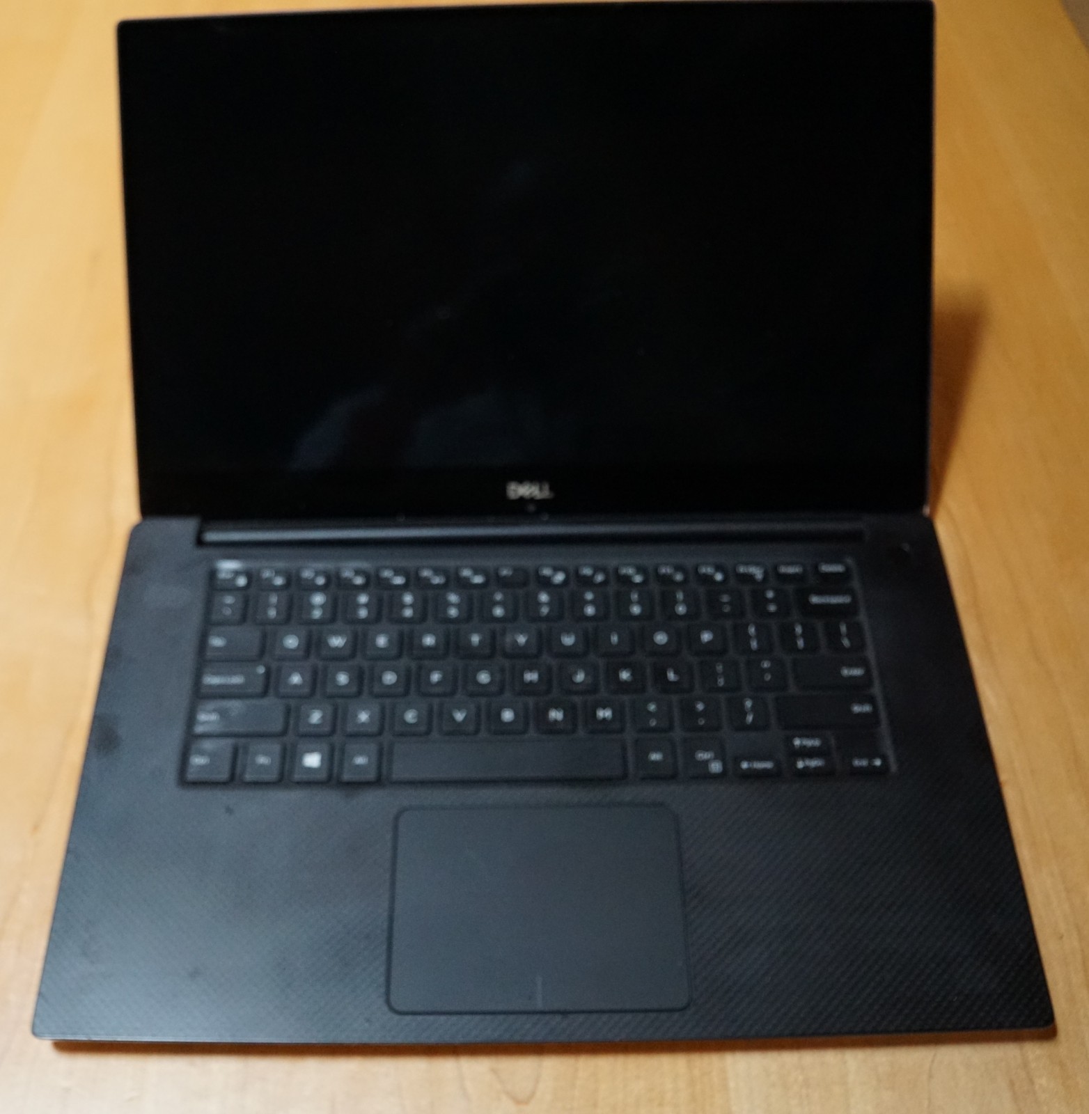 DELL XPS 15 9570 4K TOUCHSCREEN i9-8950HK 32GB RAM 1TB NVIDIA GeForce GTX 1050