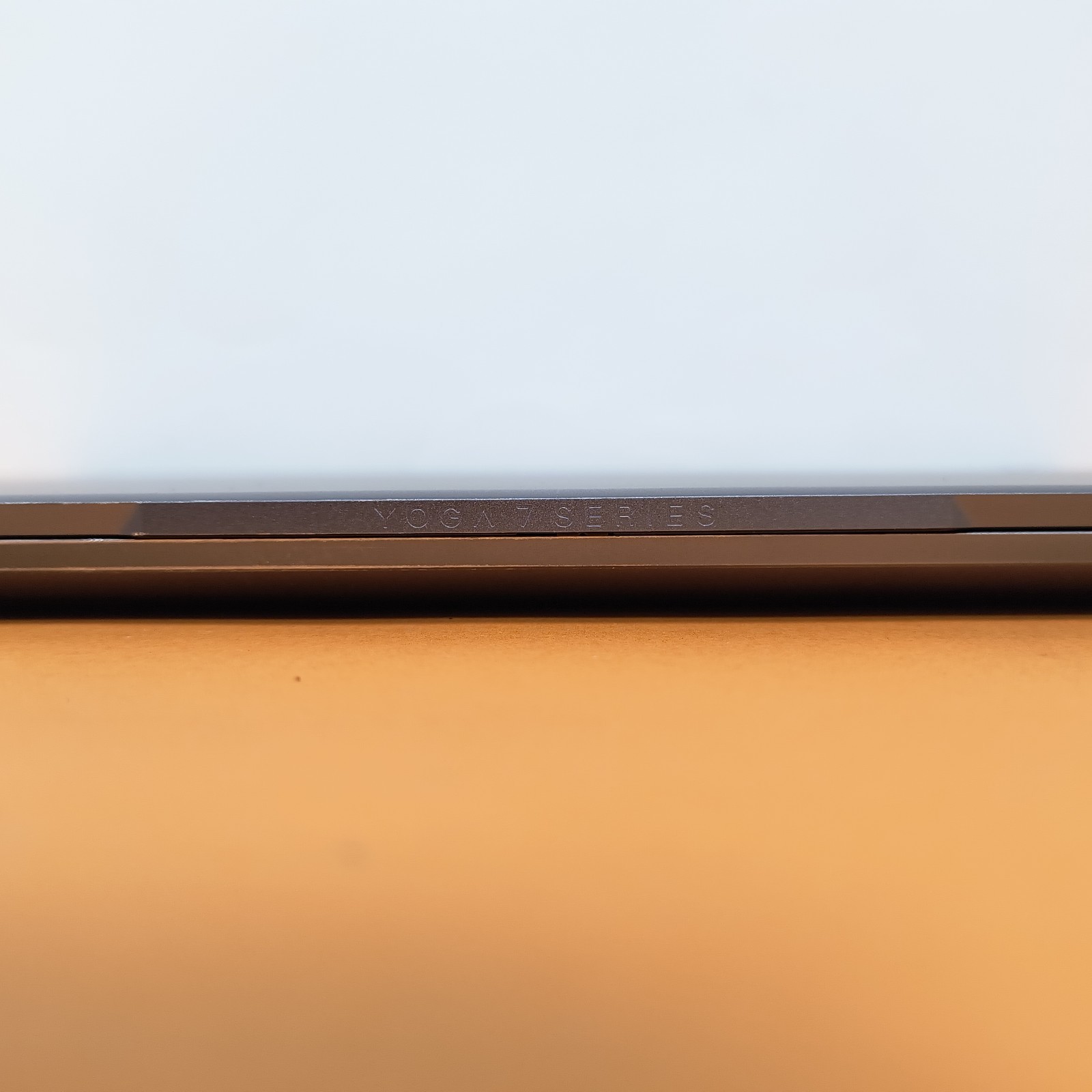 LENOVO YOGA 7 14ITL5 14″ TOUCH SCREEN i5-1135G7 2.4GHz RAM 8GB SSD 256GB M.2