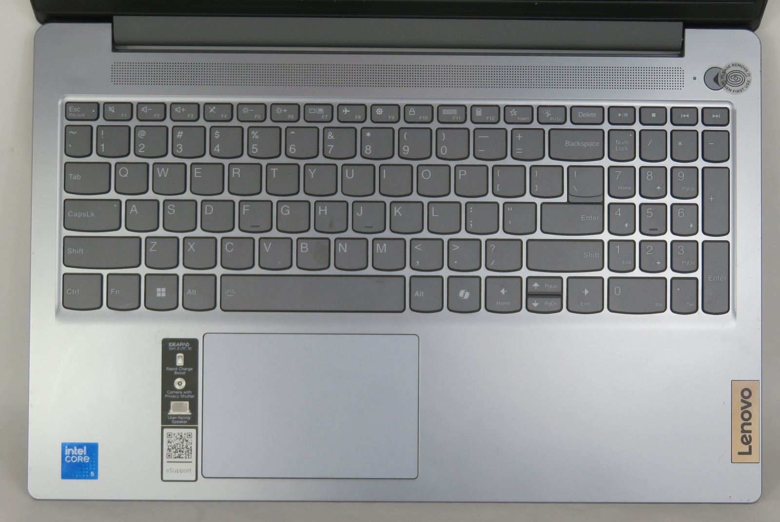 Lenovo IdeaPad Slim 3 15IRU9 15in CORE 5 120U 1.4GHz 8GB RAM 256GB Windows 11