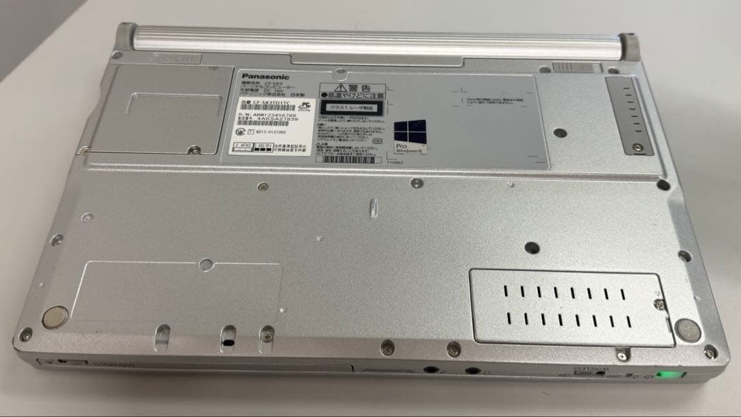 Panasonic Let’s e CF-SX2 12-inch Silver Used Japan Genuine