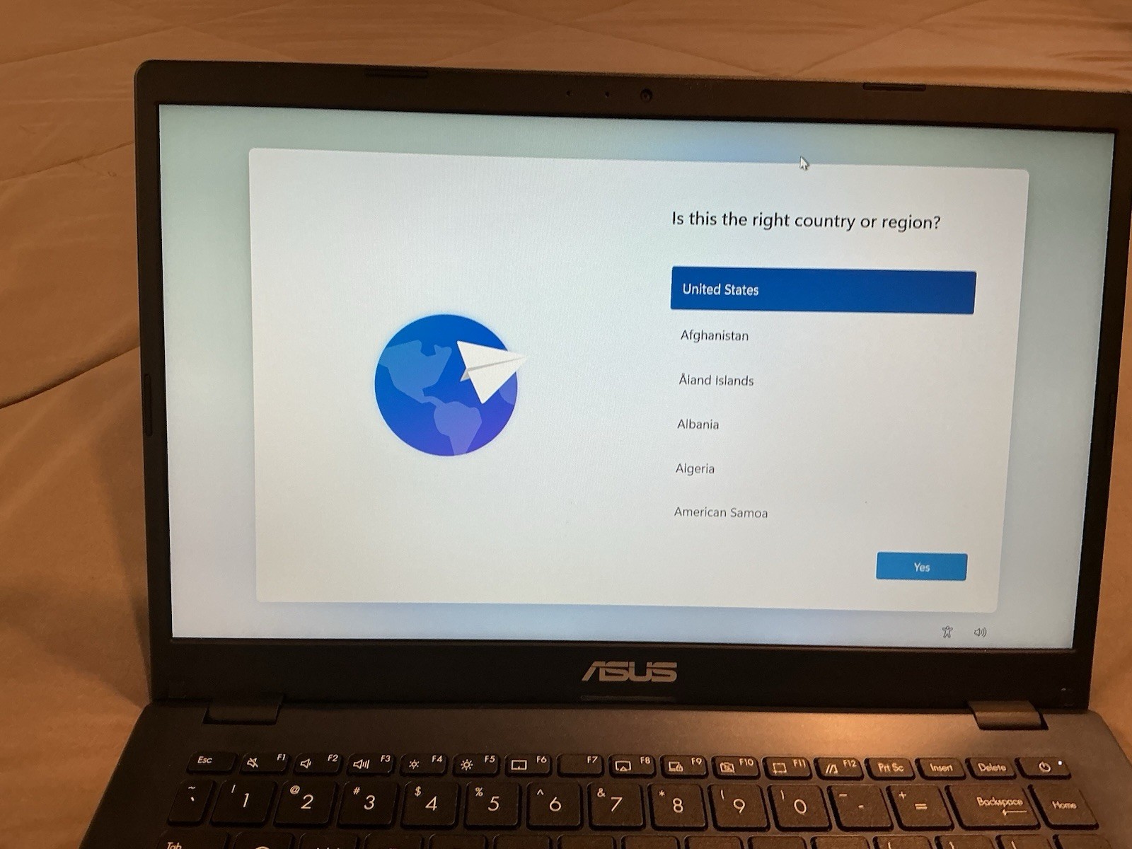 Asus Notebook PC Model E410K Used With Charging Cable And Case