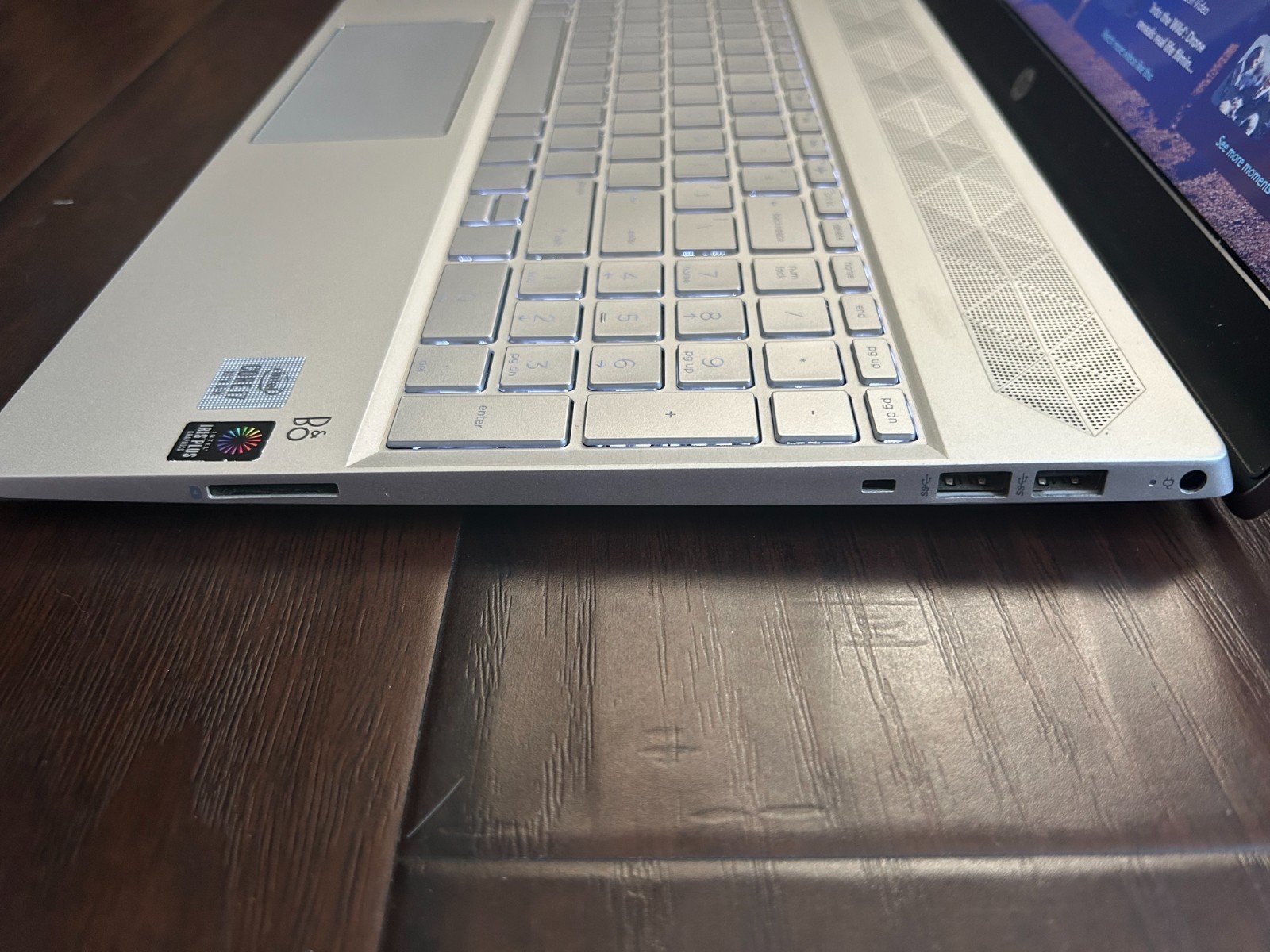 HP Pavillion Laptop 15t-cs300 – Intel Core i7 – 16GB RAM – 512GB SSD -Windows 11