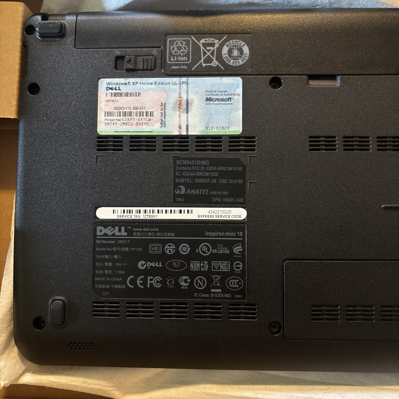 Dell Inspiron Mini 10 Intel Atom N280 1G RAM 240G SSD no charger