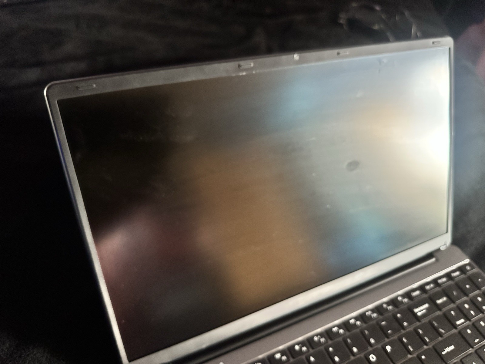15.6 inch used Laptop Computer – Great condition