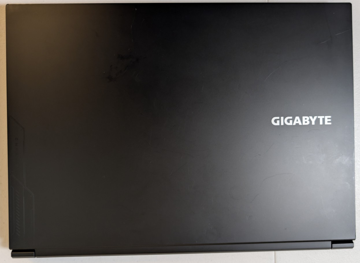Gigabyte G6 KF WUXGA 165hz (Intel i7-13620H RTX 4060 8GB 32GB/1TB) Gaming Laptop