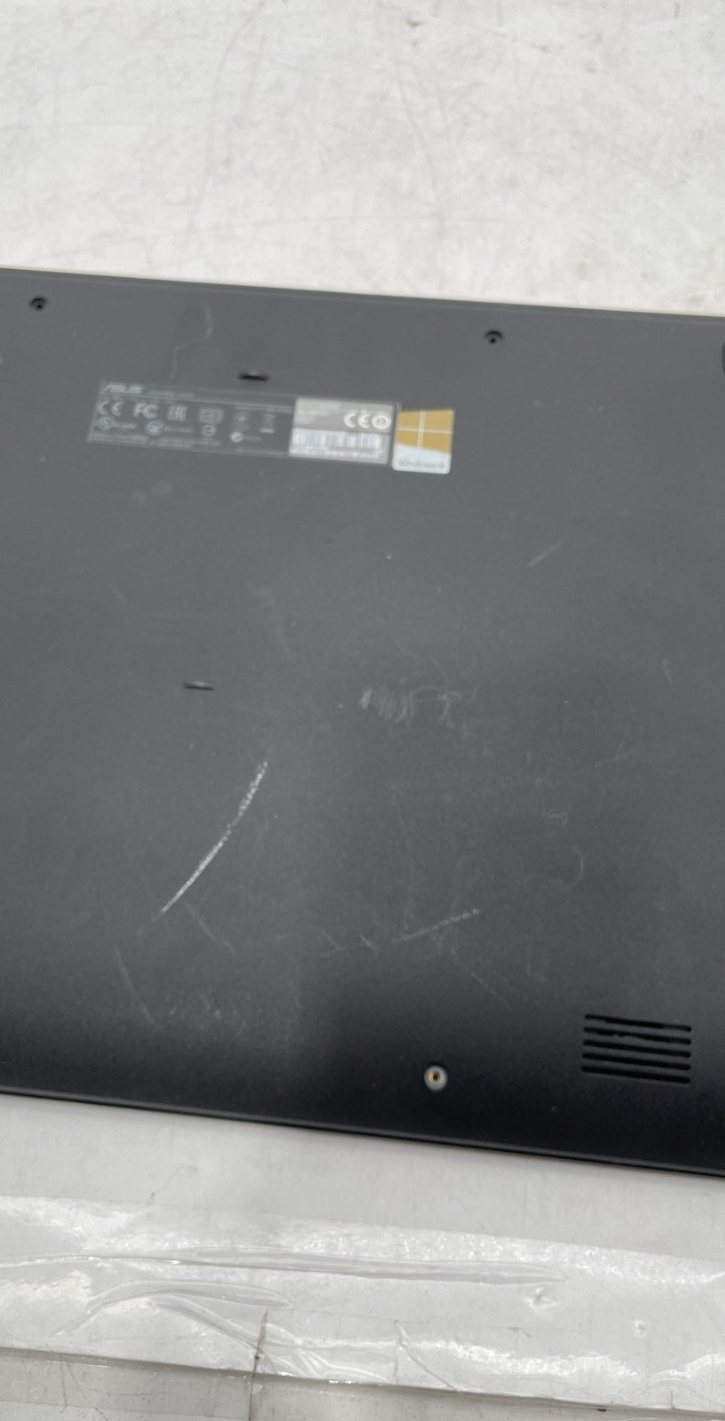 Asus D553m X553M E9N0CV02949536E 15.6″ Notebook PC FOR PARTS
