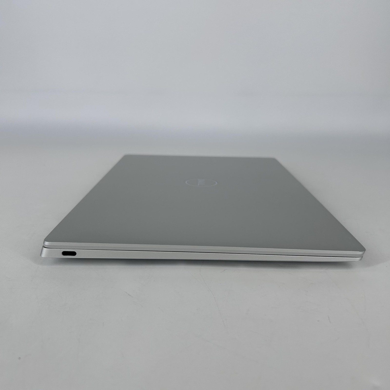 Dell XPS 13 Plus 9320 Silver UHD+ TOUCH 1.8GHz i7-1280P 16GB 512GB SSD Very Good