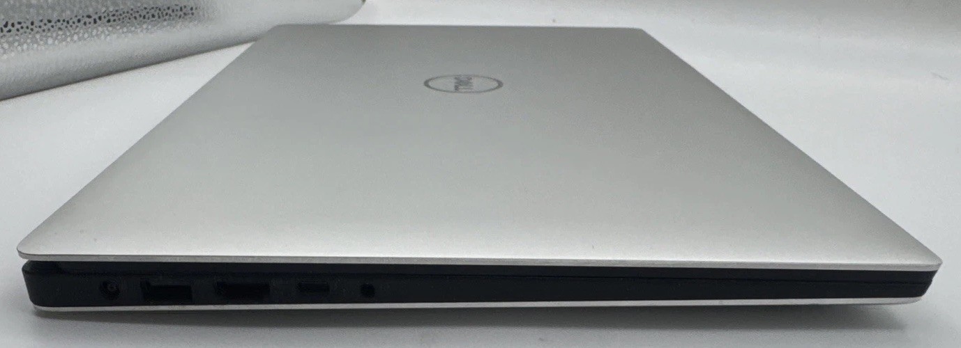 Dell Precision 5530 i9-8950HK 32GB RAM 1TB NVMe SSD FHD – READ DESCRIPTION