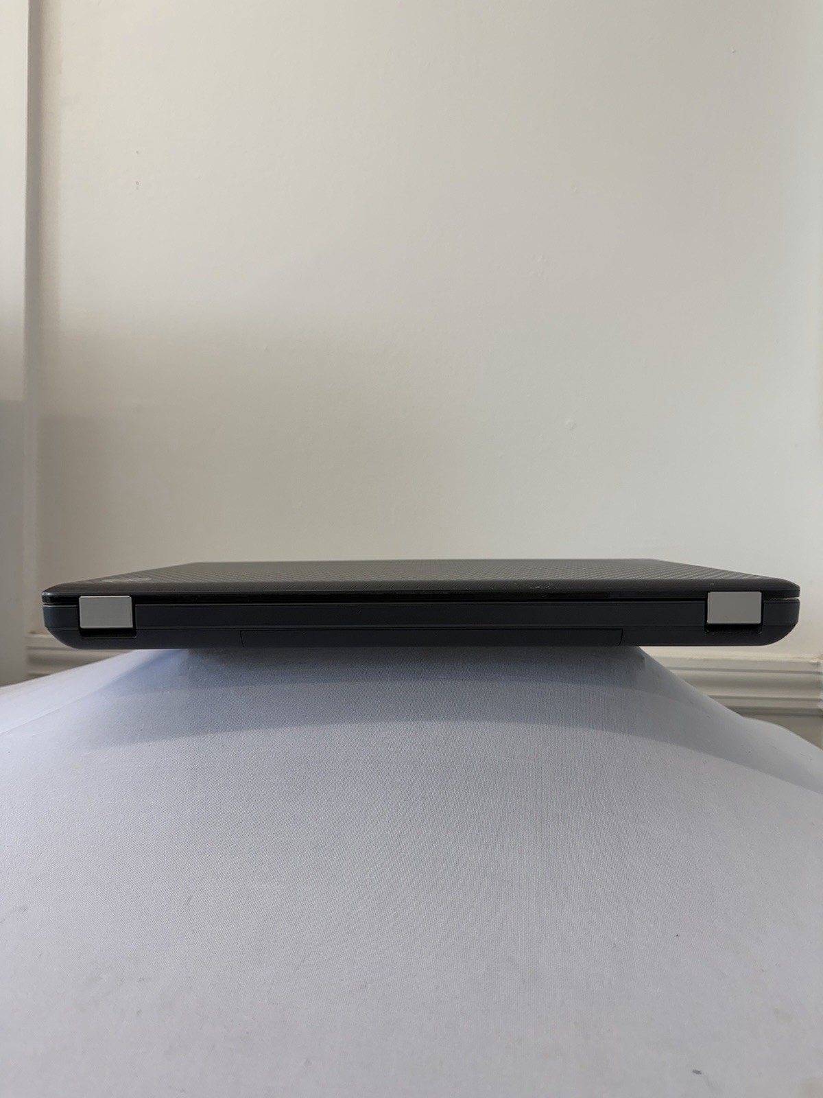 HP G72-B63NR Laptop – Good Screen – Intel Pentium P6100 – Read Des
