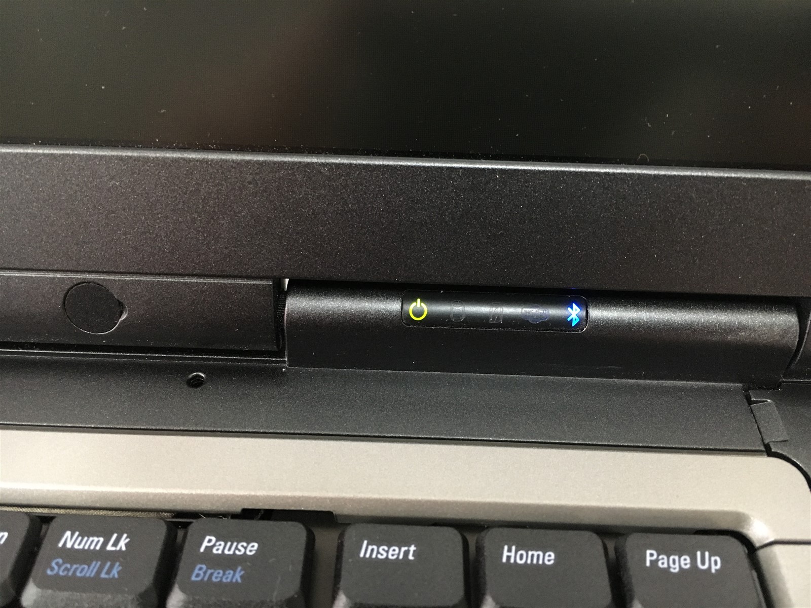 Dell Latitude D820 Intel Core 2 Duo T5500 1.66GHz No HDD No OS – Does not Pwr On