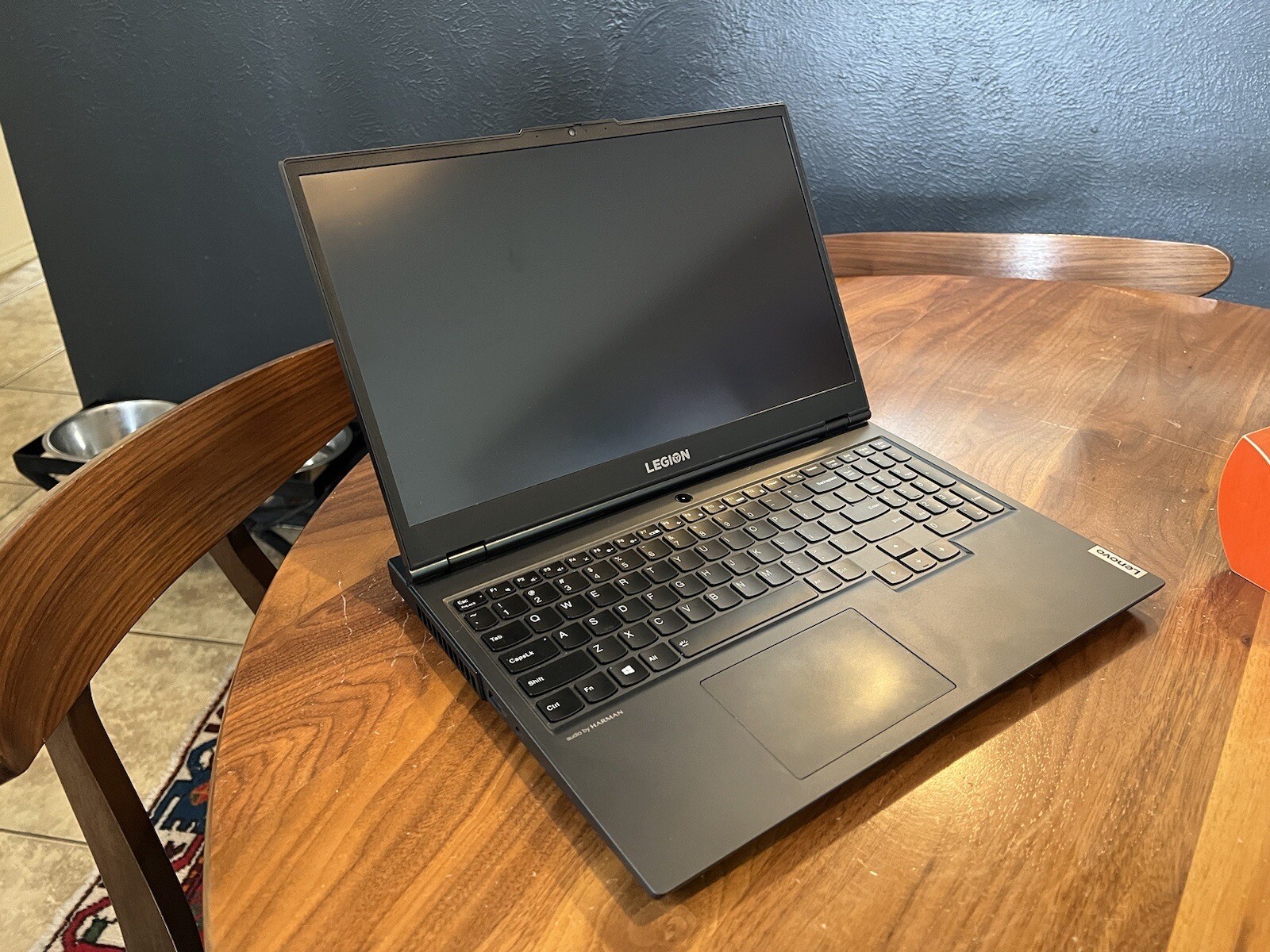 Lenovo Legion 5 RTX 2060, 15″ 144 Hz, (1.5TB SSD, Ryzen 7 4800h, 16GB RAM, 80wh.