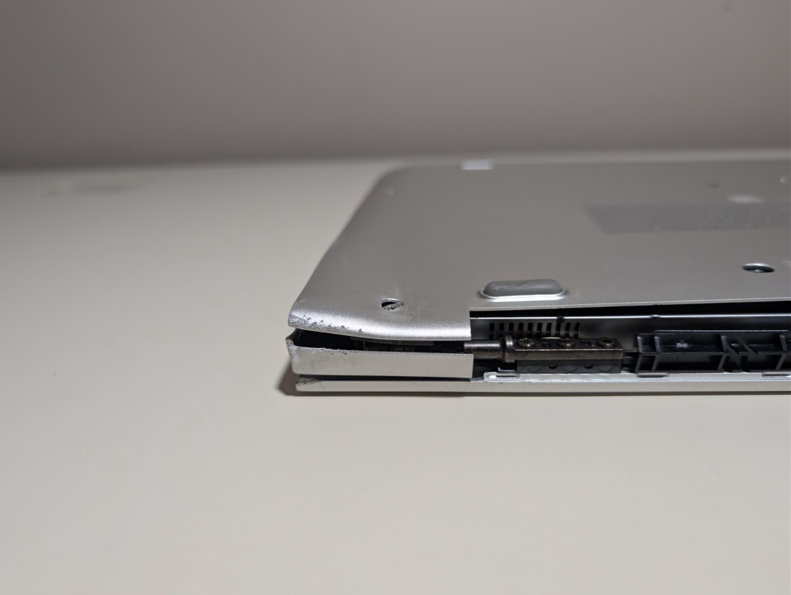 Read! HP EliteBook 850 G6 | i7 8th Gen 4GB RAM NO SSD | Backlit FPS Boot to Bios