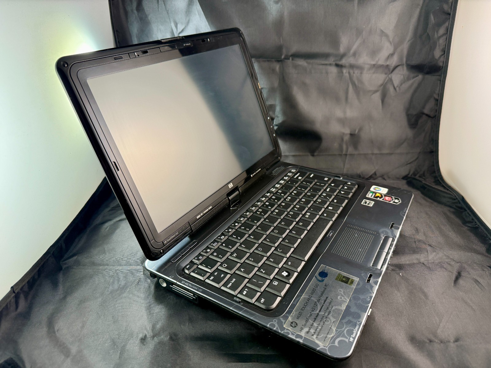 HP TouchSmart TX2-1275DX Notebook – Laptop AMD Turion X2 ATI Radeon Graphics