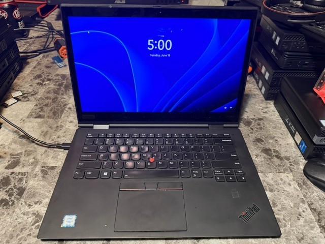 Lenovo ThinkPad X1 Yoga 3rd Gen 14″Touchscre i5-8350U 8GB RAM 512GB NVMe W11 Pro