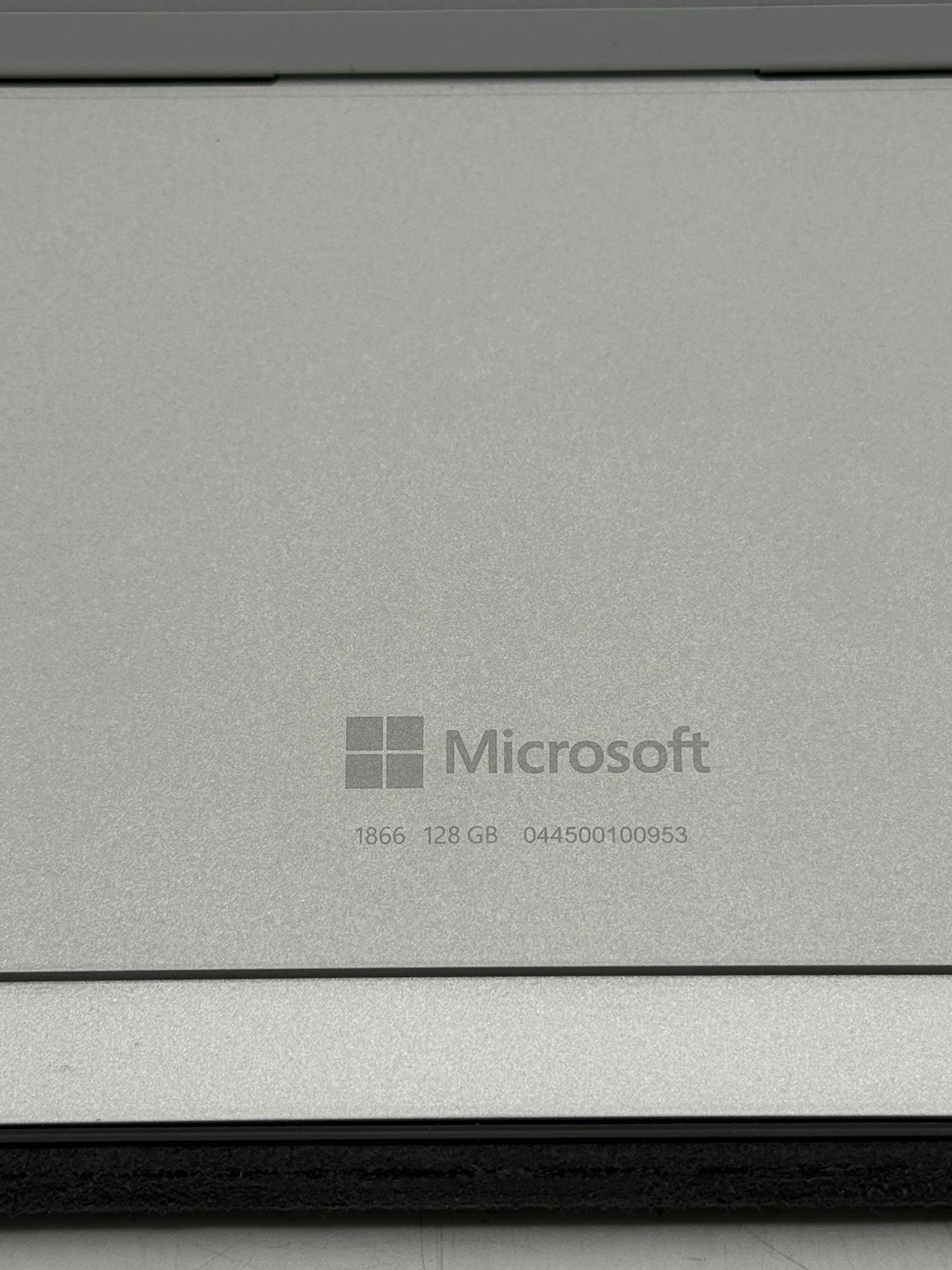 Microsoft Surface Pro 7 1866 i5-1035G4 8GB RAM 128GB NVMe Win11H READ