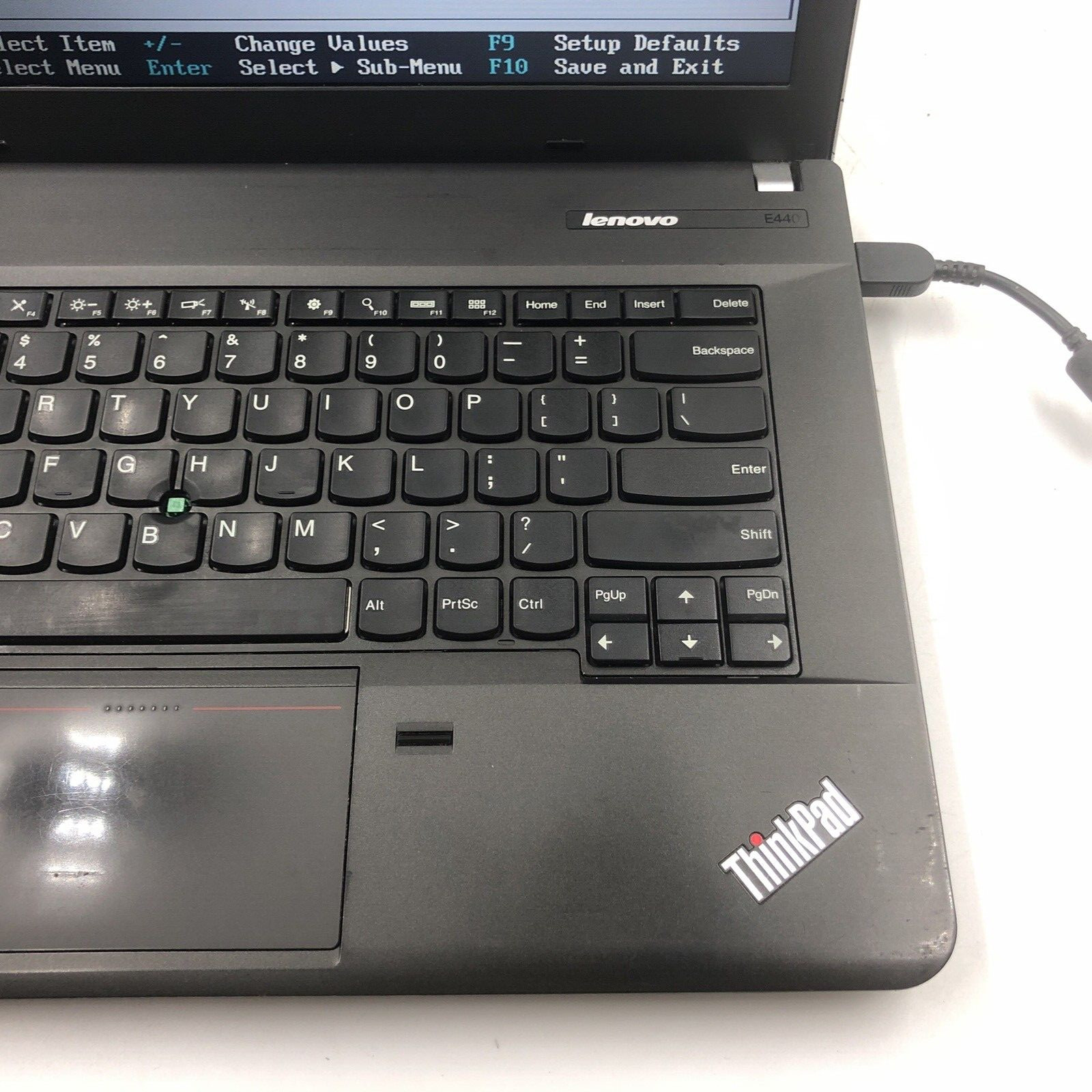 Lenovo Thinkpad E440 Laptop i3-4000M 2.4 4GB NO HDD/OS Bad Display/Keyboard PART