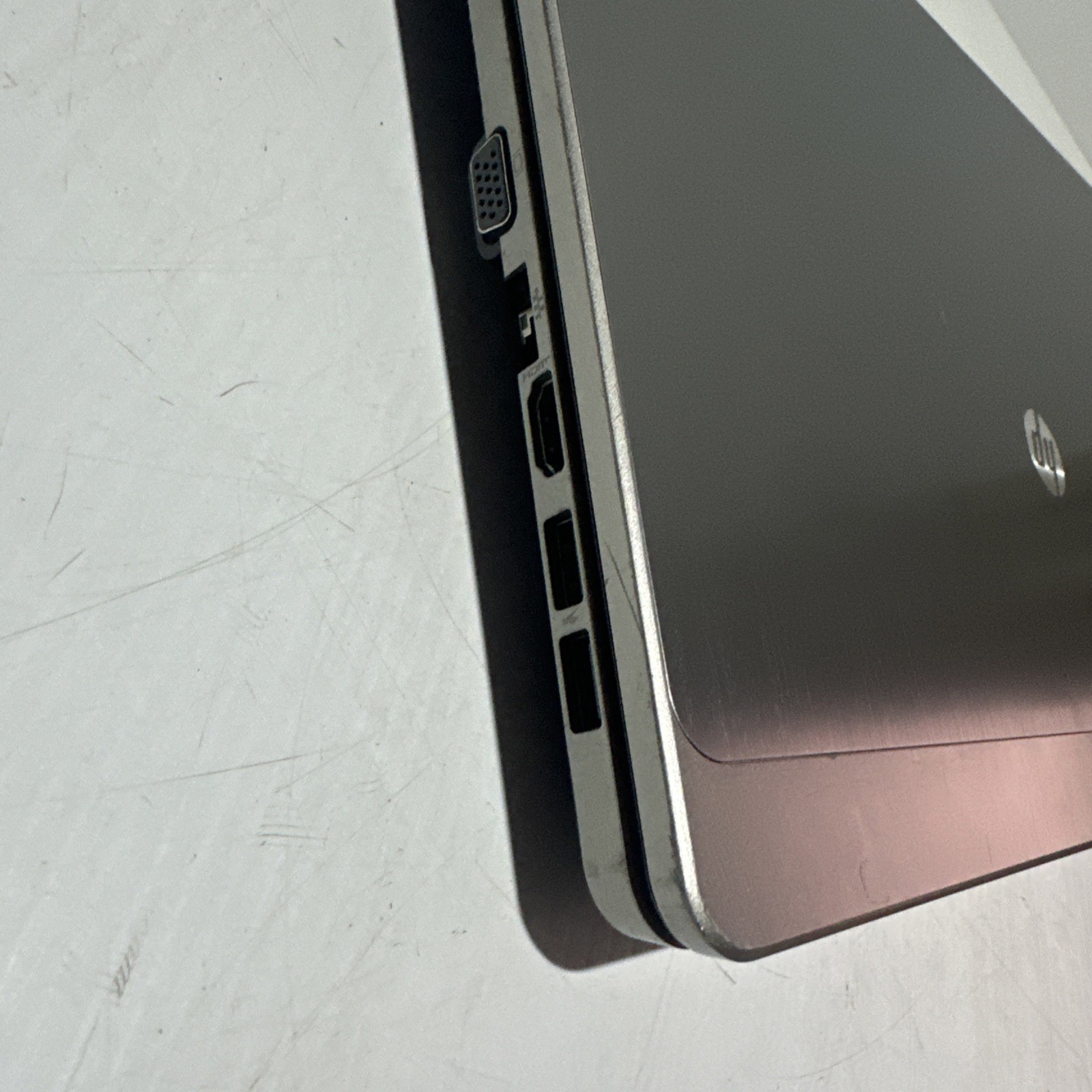 Hp Probook 4530s 15″ Laptop i5-2410m 4gb Ram No Drives Boots Bios NO P/S