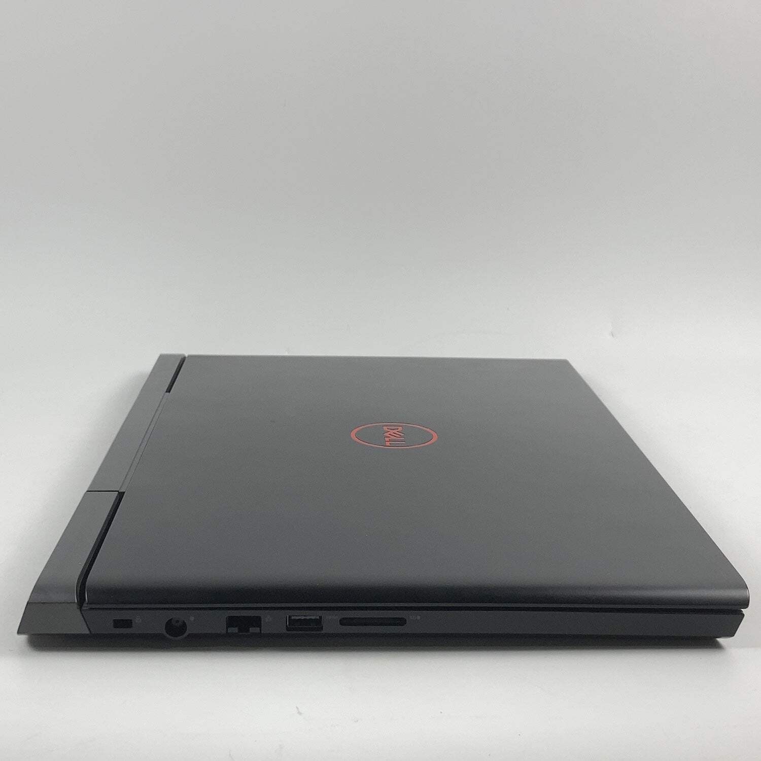Dell G5 5587 15.6″ i7-8750H 2.2GHz 16GB RAM 256GB SSD GeForce GTX 1050 Ti