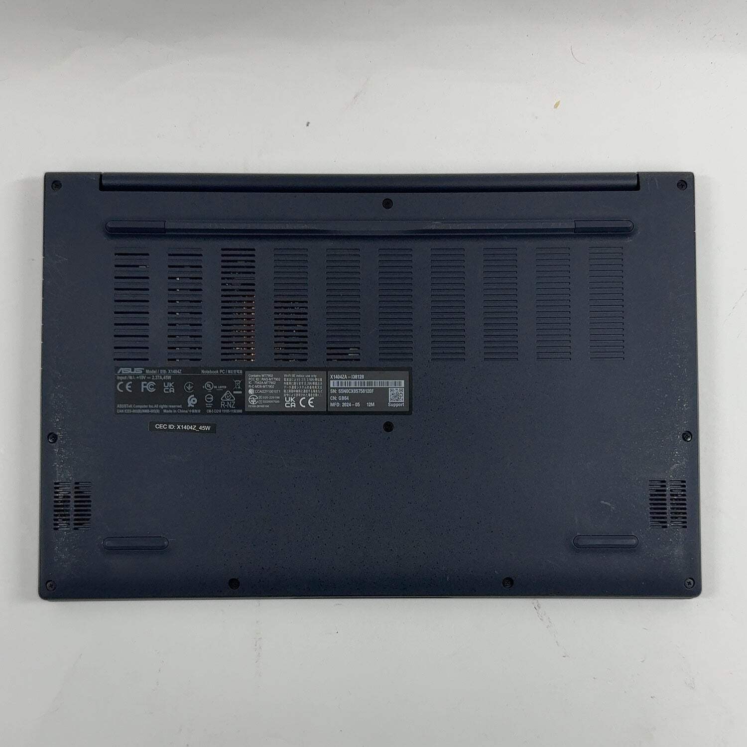 Asus Vivobook 14 X1404ZA 14″ i3-1215U 4.4Ghz 8GB RAM 128GB SSD