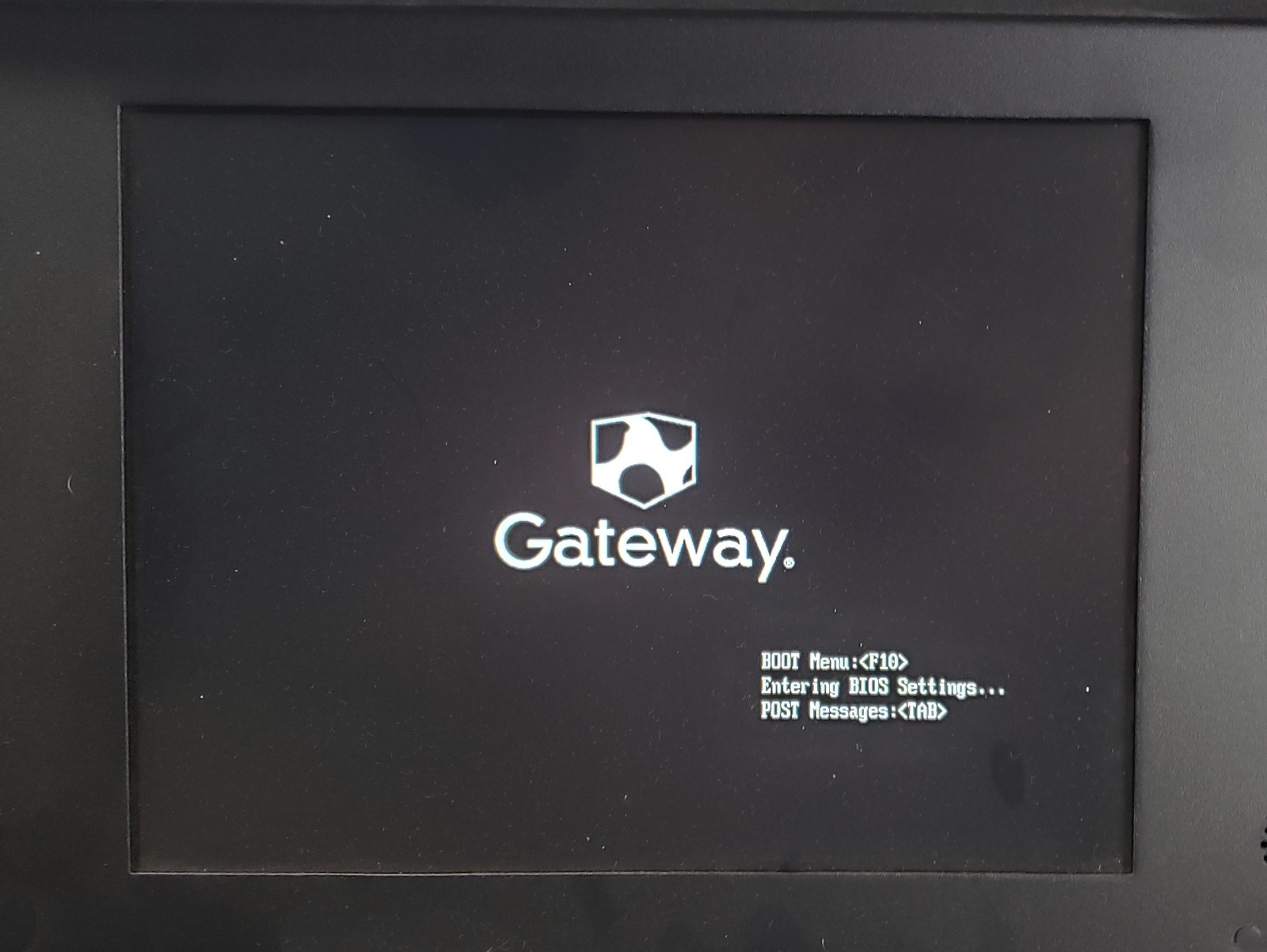 HP Gateway E9525R Intel Xeon X5355 16Gb Ram 300 GB HDD