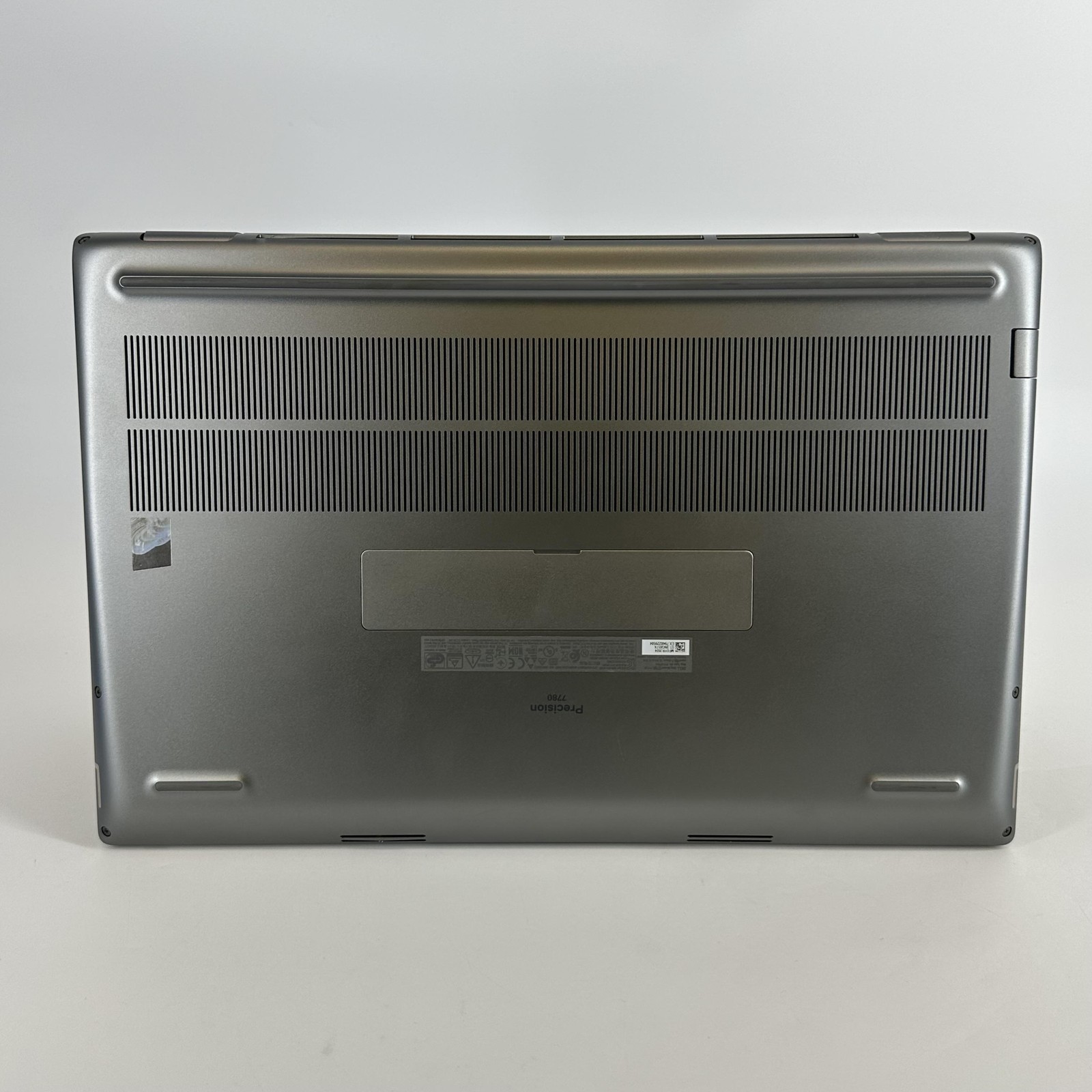 Dell Precision 7780 17.3 FHD 2.1 GHz i7-13850HX 32GB 512GB SSD RTX 1000 Ada