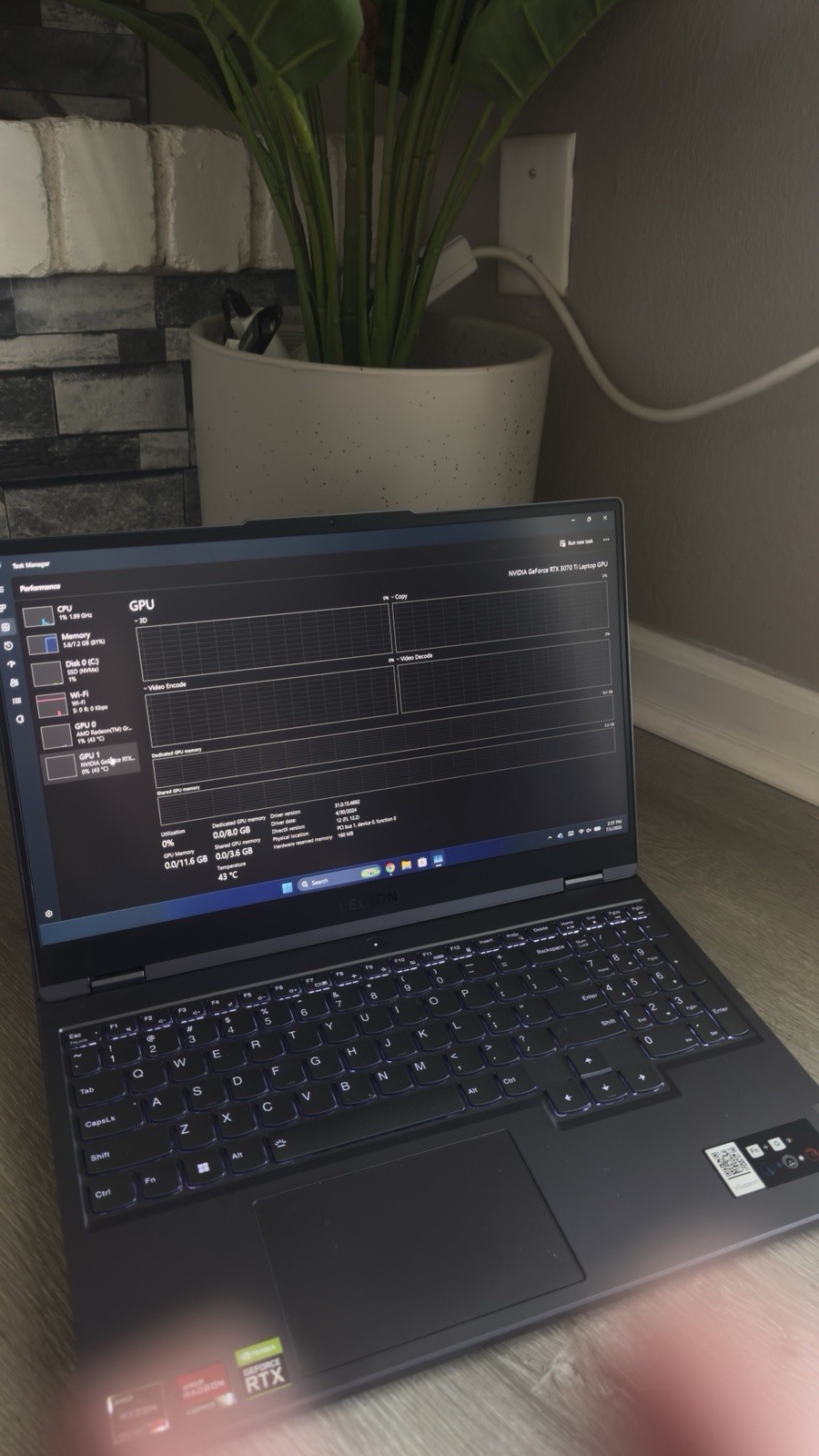 Lenovo Legion 5 Gaming Laptop | RTX 3070 Ti | Ryzen 7 6800H | 165Hz