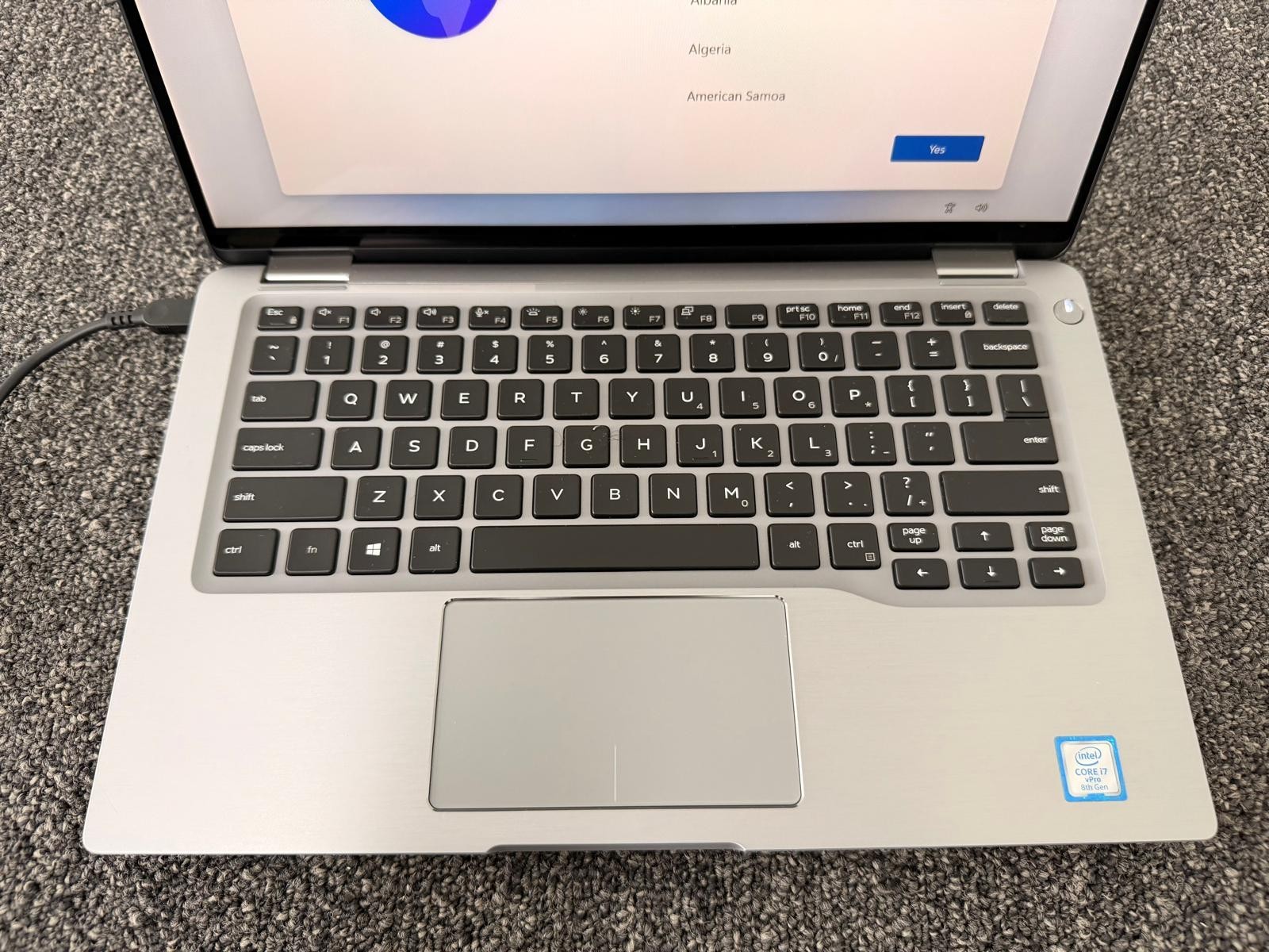 Dell Latitude 7400 2 in 1 Laptop/Tablet Core – i7-8665U 16GB 256GB SSD Touch