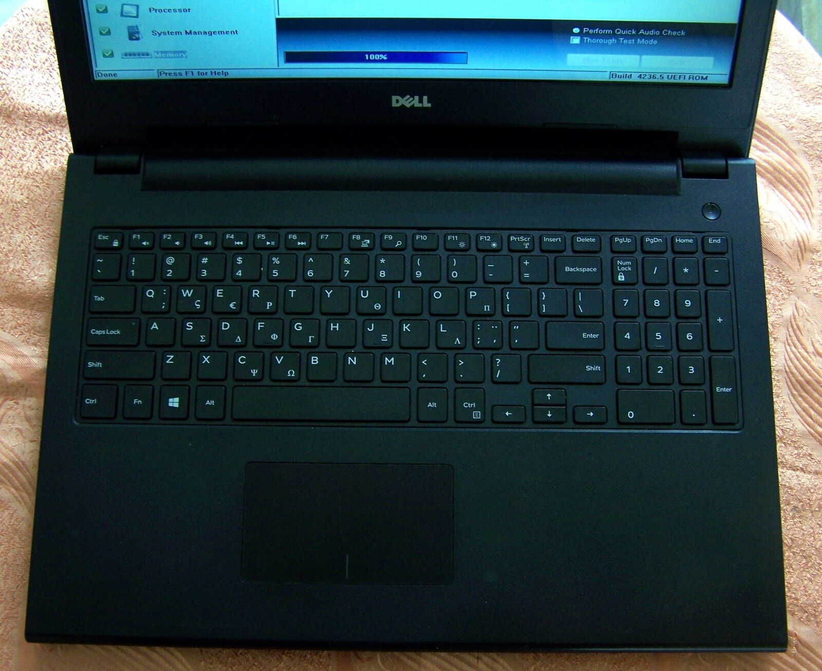 Dell Inspiron 15 AMD A6 1.80GHz 15.6” 4GB Ram 500GB HD ATI Radeon R5-R4 HDMI