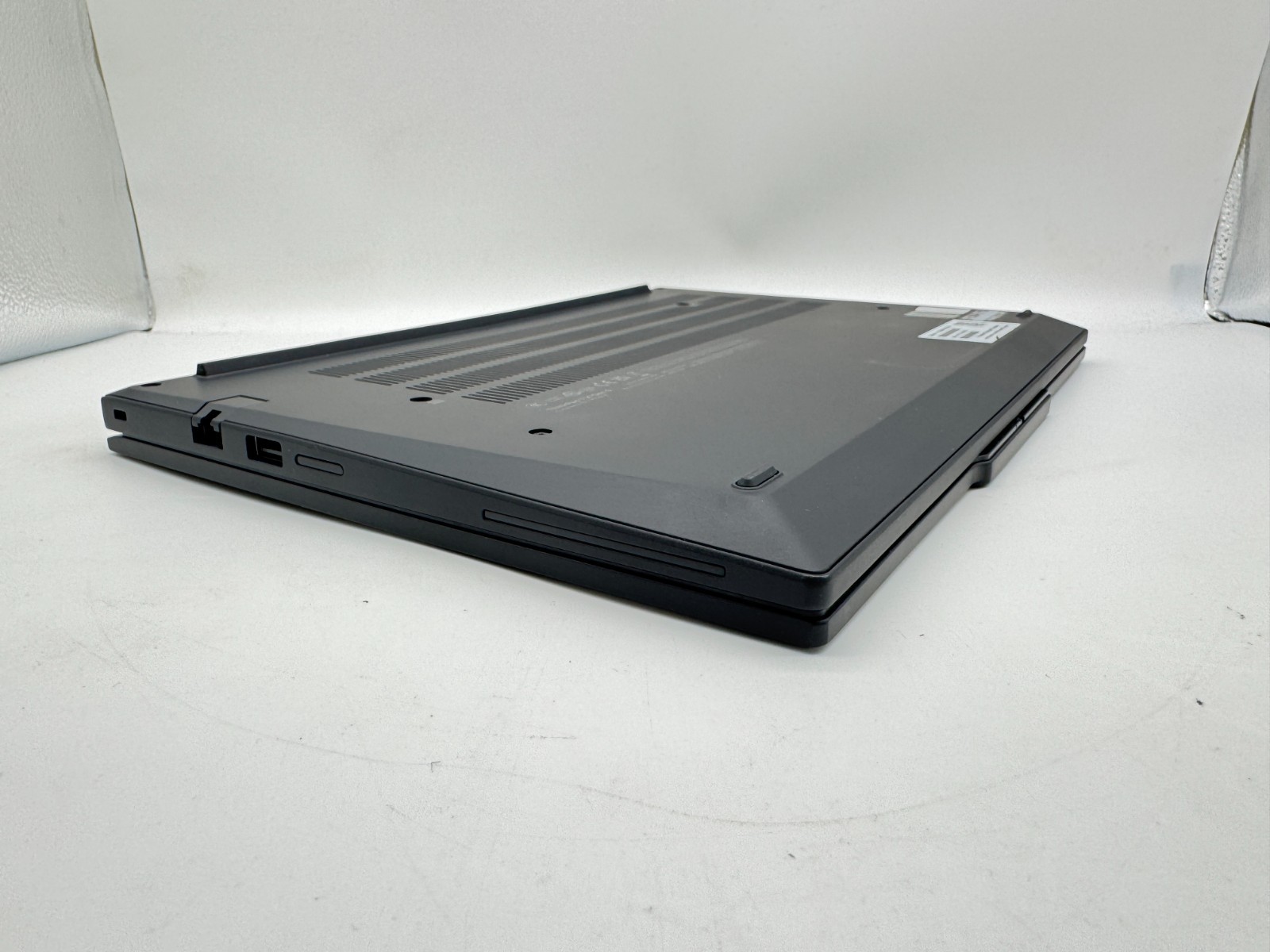 2025 Lenovo ThinkPad T14 Gen 5 intel Ultra 5 135U 16GB Ram 256GB SSD Excellent